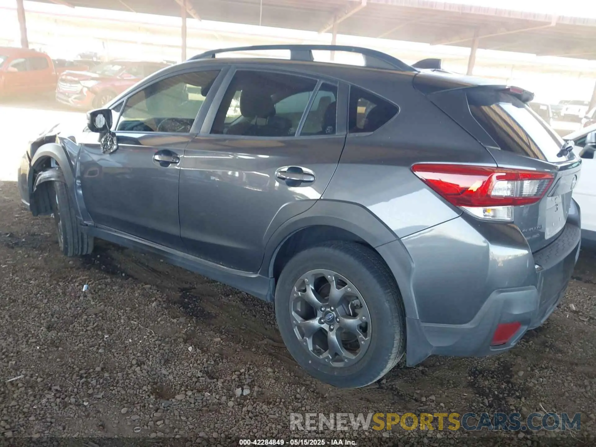 3 Фотография поврежденного автомобиля JF2GTHSC6MH300596 SUBARU CROSSTREK 2021