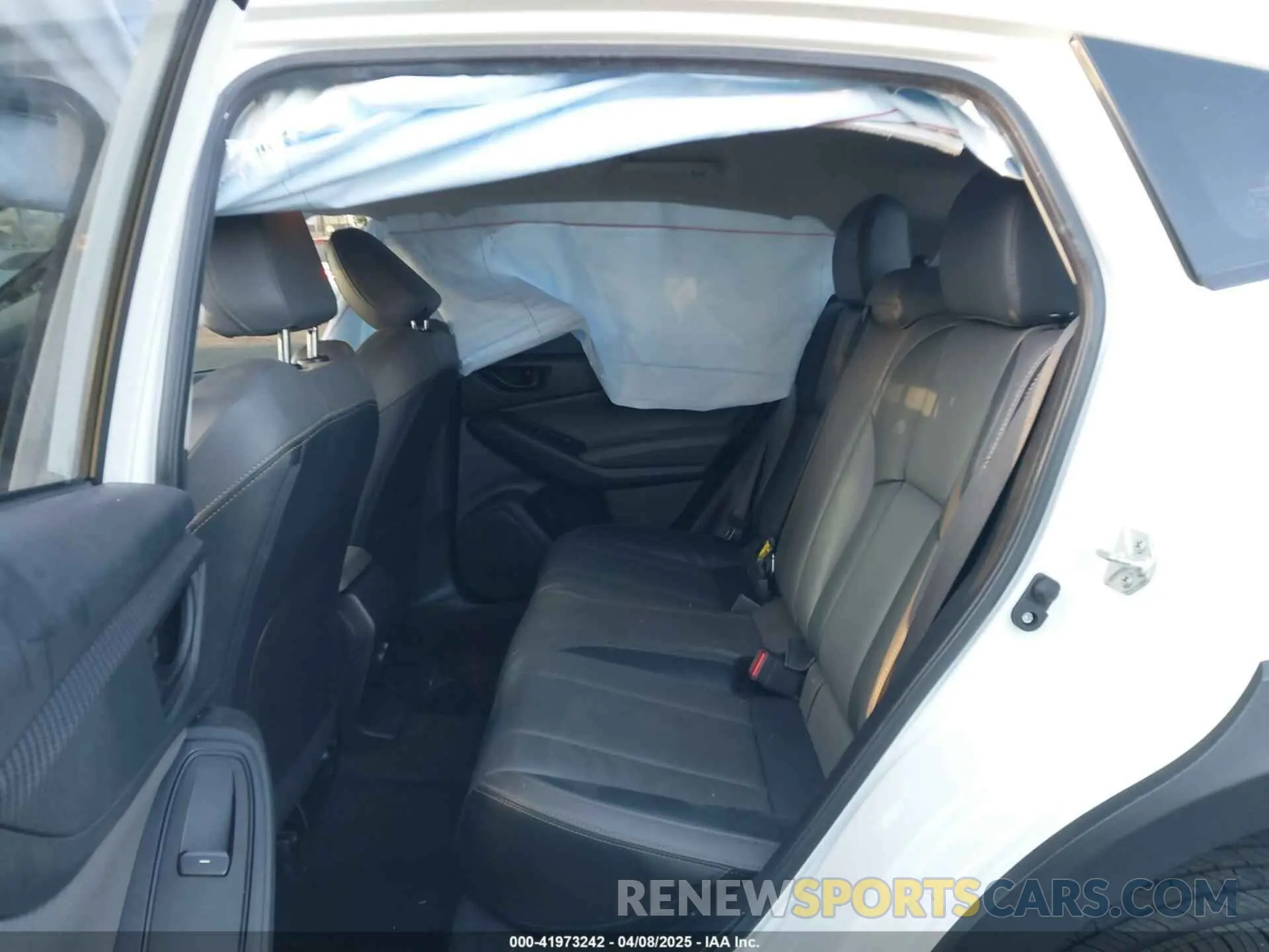 8 Фотография поврежденного автомобиля JF2GTHSC6MH395533 SUBARU CROSSTREK 2021