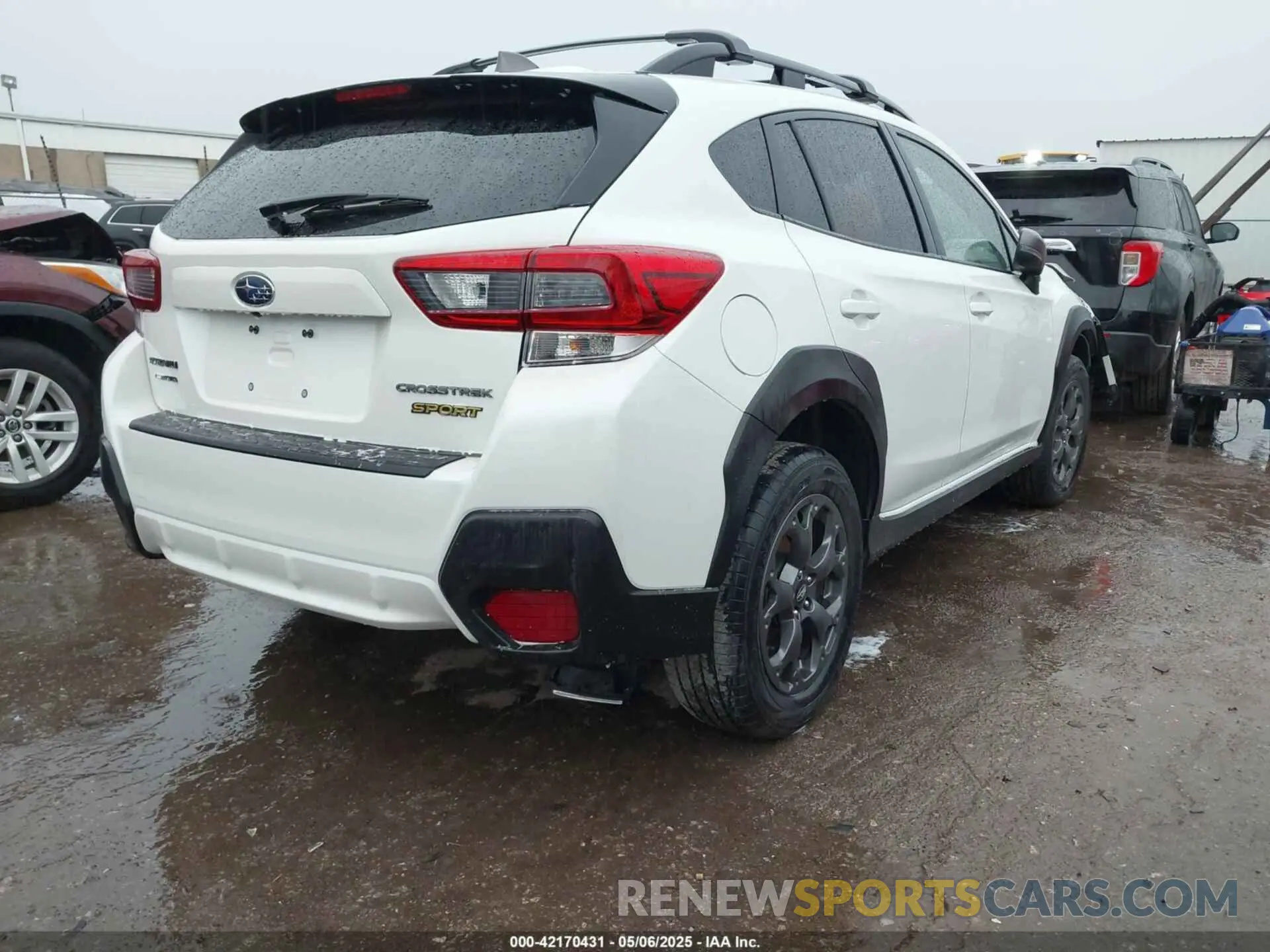4 Фотография поврежденного автомобиля JF2GTHSC8MH302382 SUBARU CROSSTREK 2021