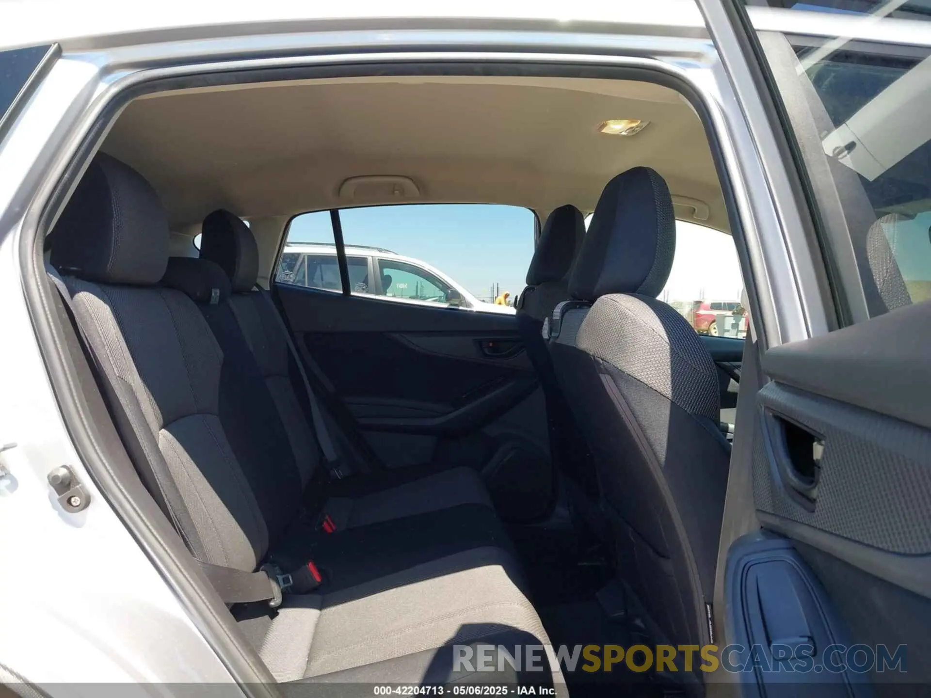 8 Photograph of a damaged car JF2GTABC5N8220523 SUBARU CROSSTREK 2022