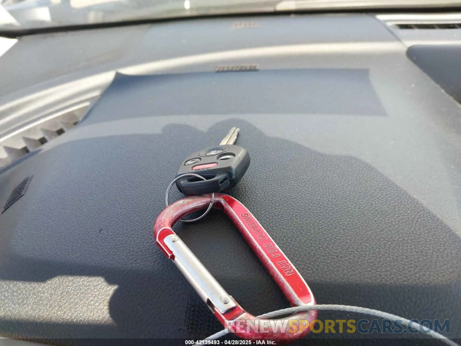 11 Фотография поврежденного автомобиля JF2GTAPC8N8240547 SUBARU CROSSTREK 2022