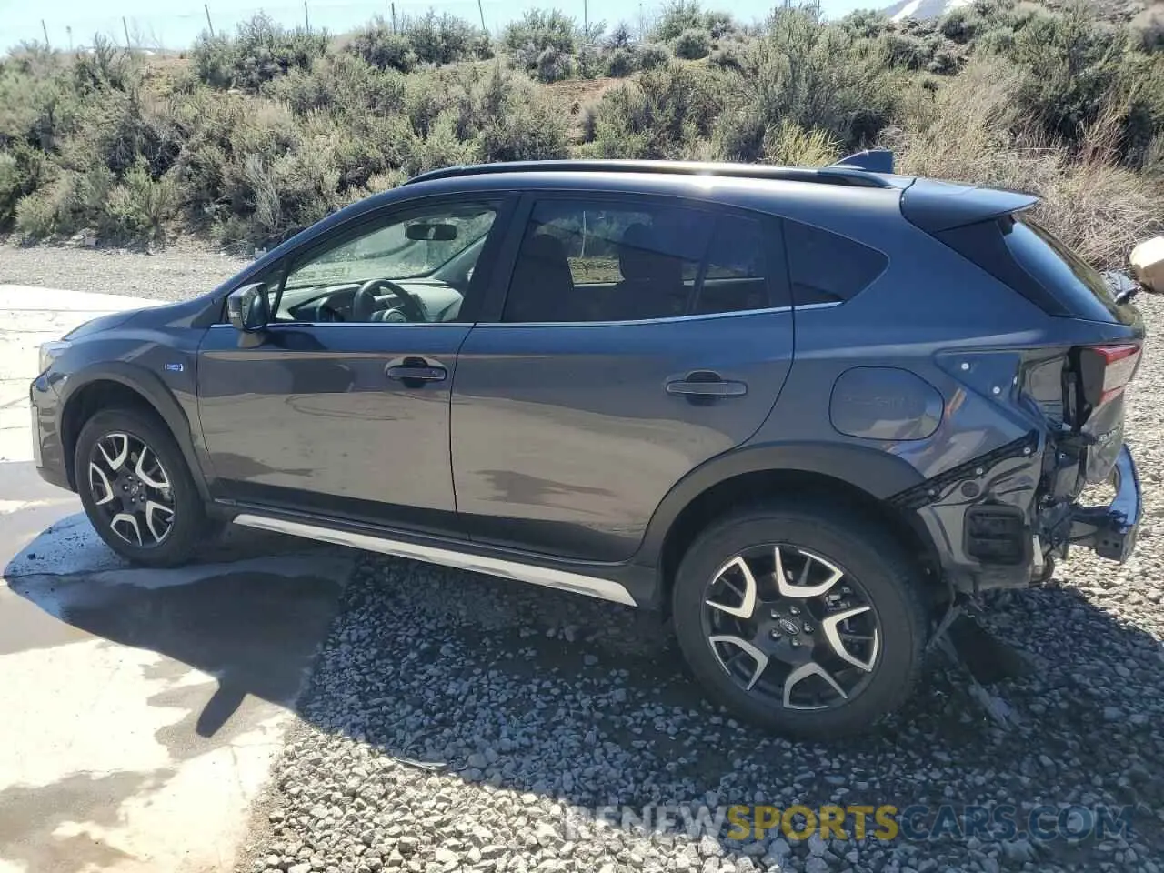 2 Photograph of a damaged car JF2GTDEC2NH224431 SUBARU CROSSTREK 2022