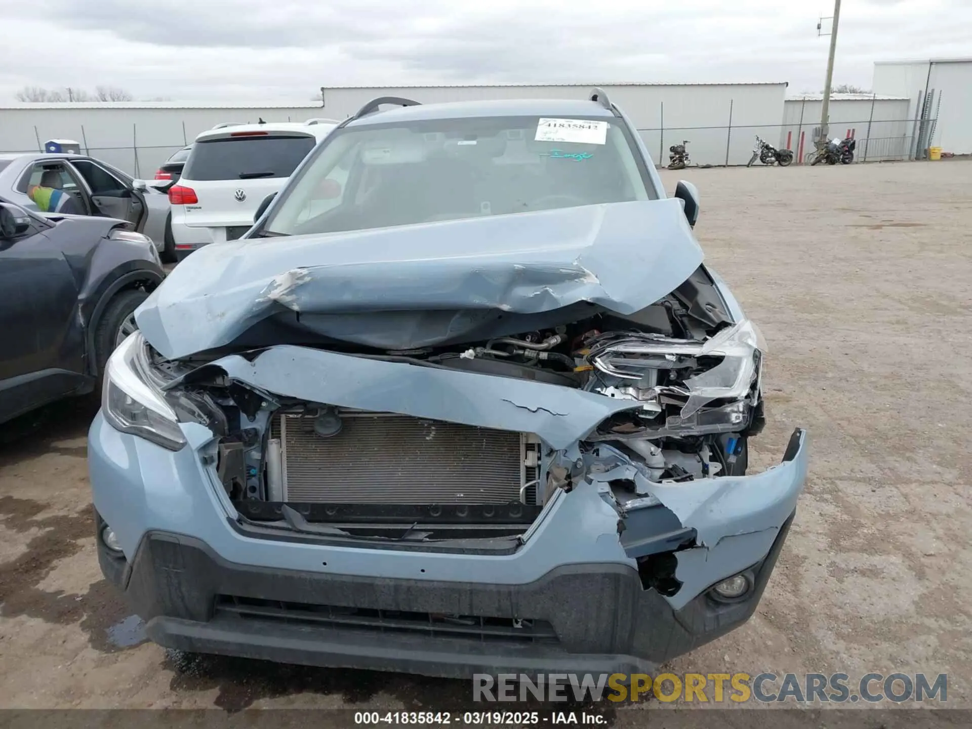 12 Фотография поврежденного автомобиля JF2GTHMC2N8258247 SUBARU CROSSTREK 2022