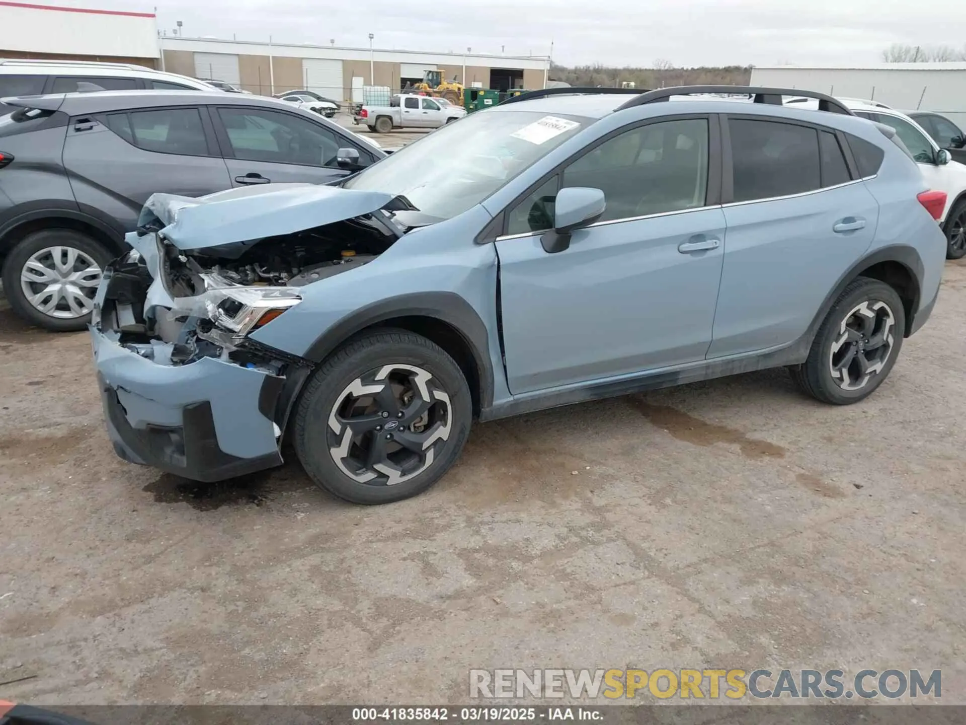 2 Фотография поврежденного автомобиля JF2GTHMC2N8258247 SUBARU CROSSTREK 2022