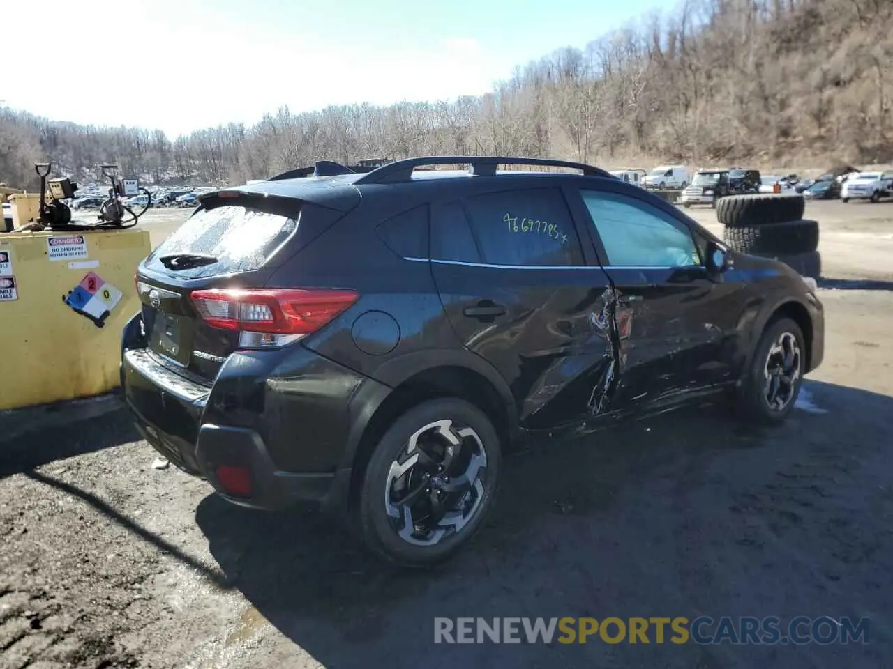 3 Фотография поврежденного автомобиля JF2GTHMC9NH271903 SUBARU CROSSTREK 2022