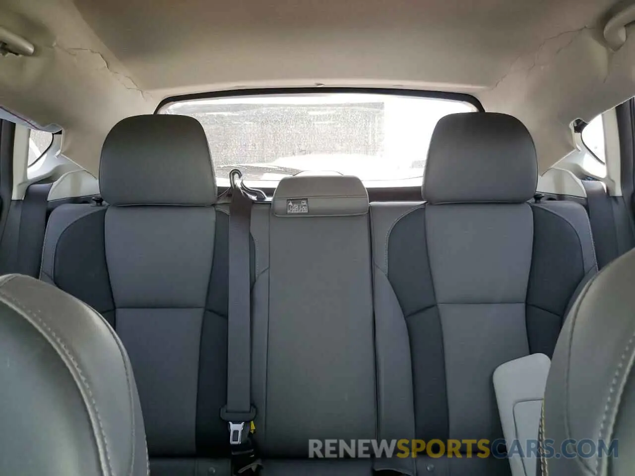10 Photograph of a damaged car JF2GTHSC6NH286524 SUBARU CROSSTREK 2022