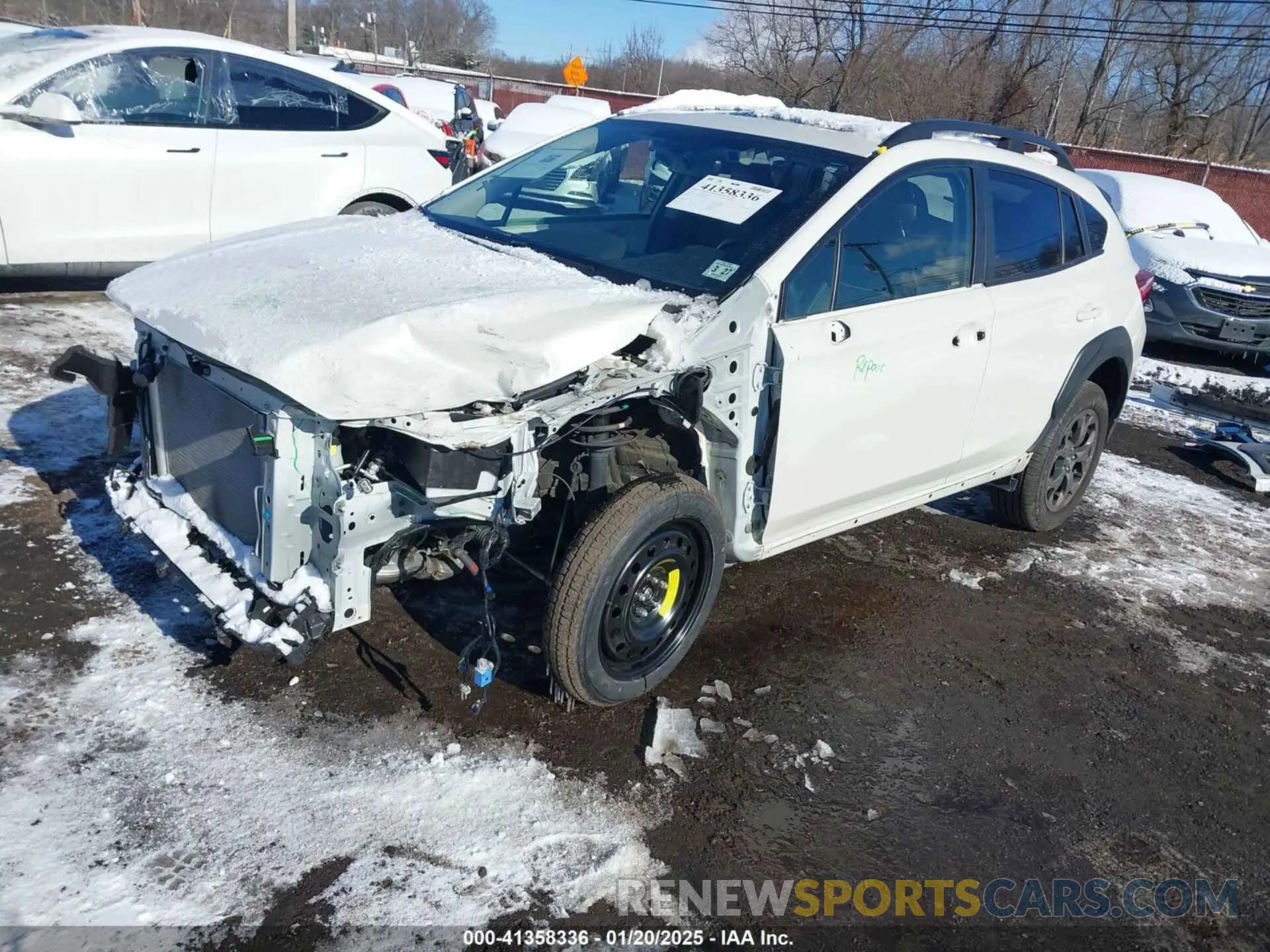 2 Фотография поврежденного автомобиля JF2GTHSC7NH216398 SUBARU CROSSTREK 2022