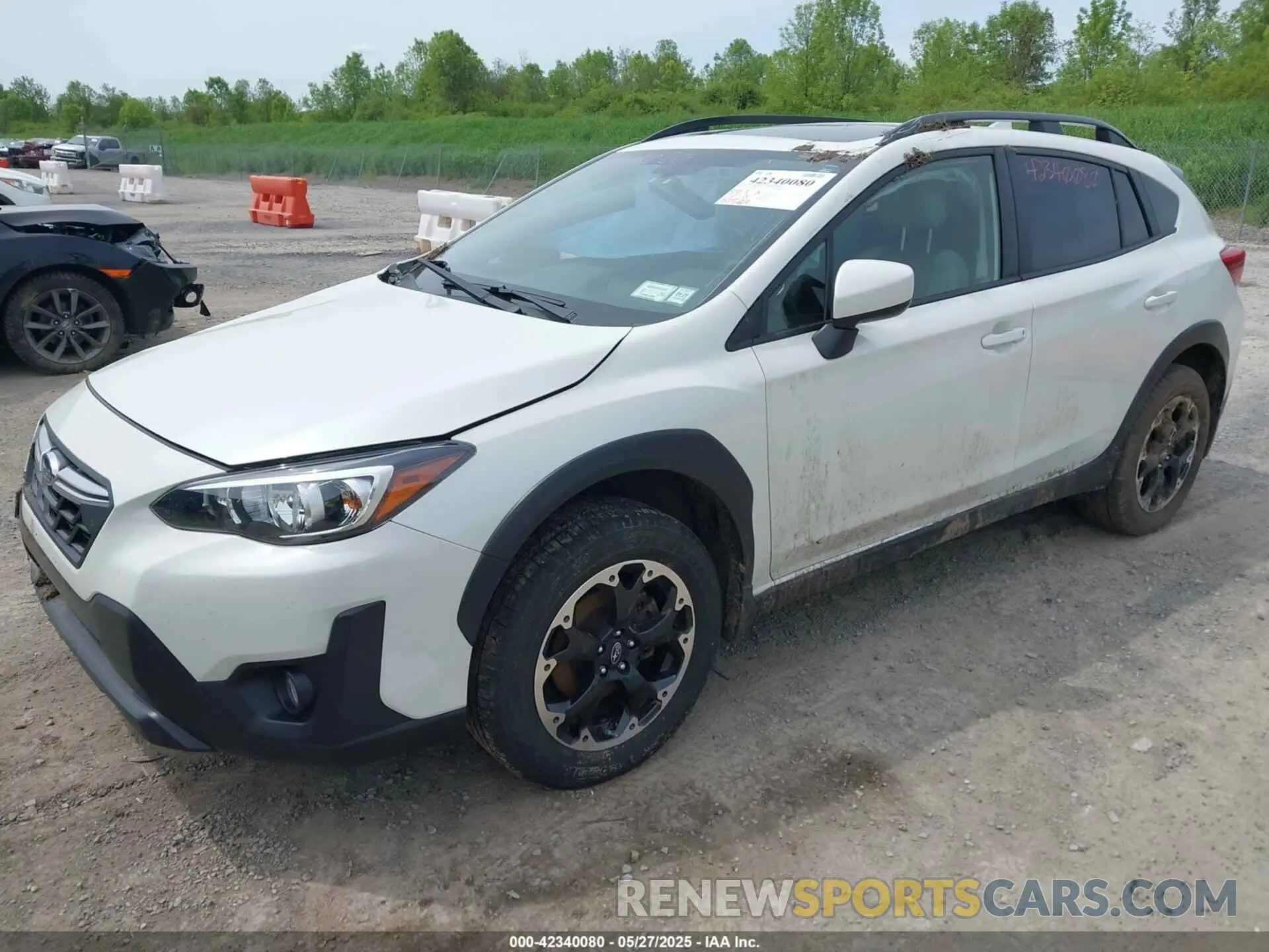 2 Фотография поврежденного автомобиля JF2GTAEC7PH251917 SUBARU CROSSTREK 2023