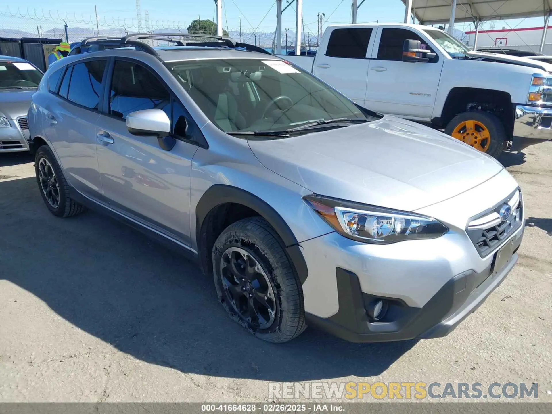 1 Фотография поврежденного автомобиля JF2GTAECXPH271580 SUBARU CROSSTREK 2023