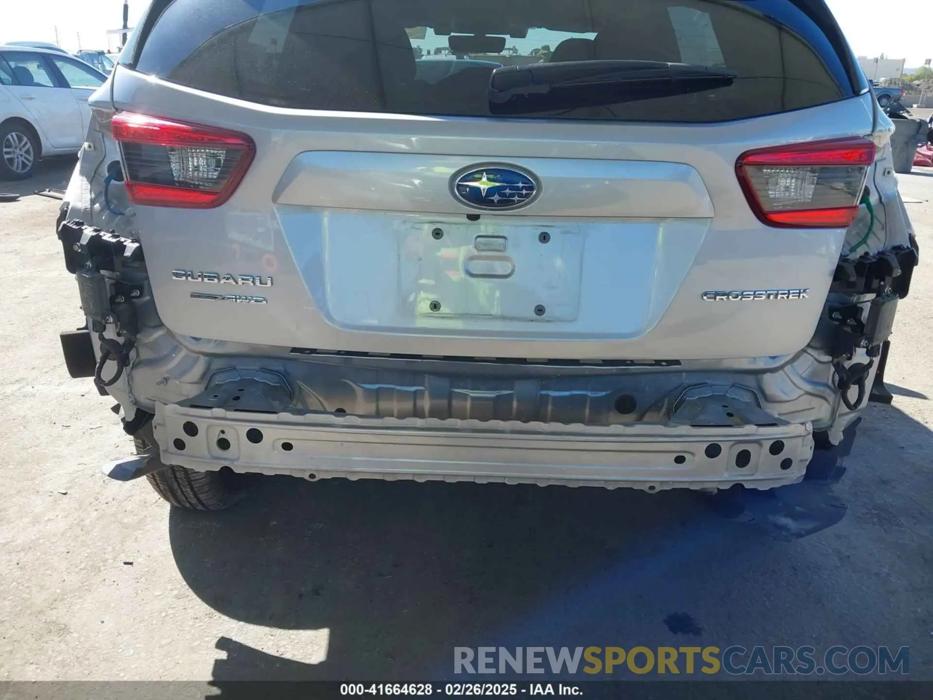 6 Фотография поврежденного автомобиля JF2GTAECXPH271580 SUBARU CROSSTREK 2023