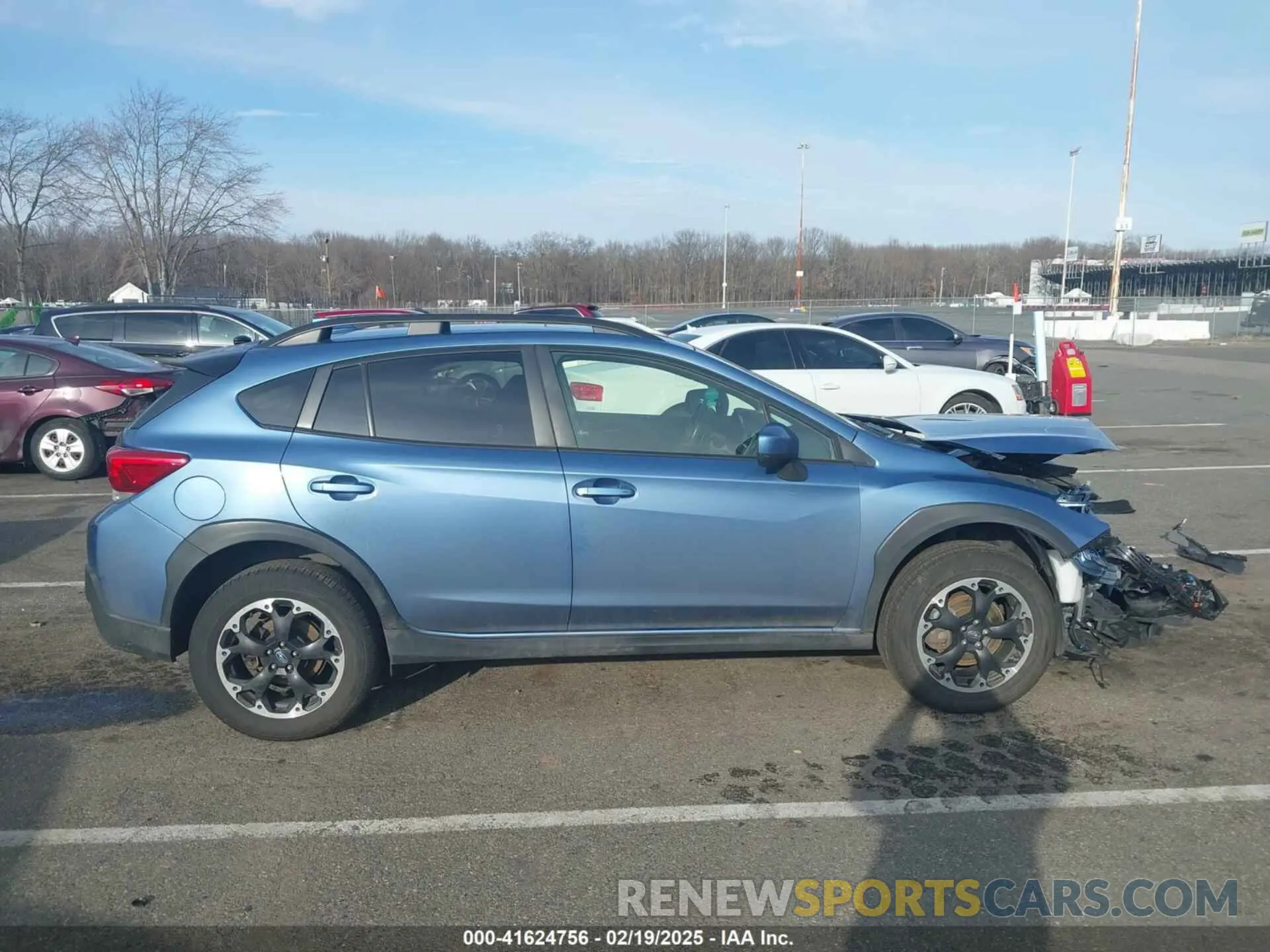 13 Фотография поврежденного автомобиля JF2GTAECXPH318882 SUBARU CROSSTREK 2023