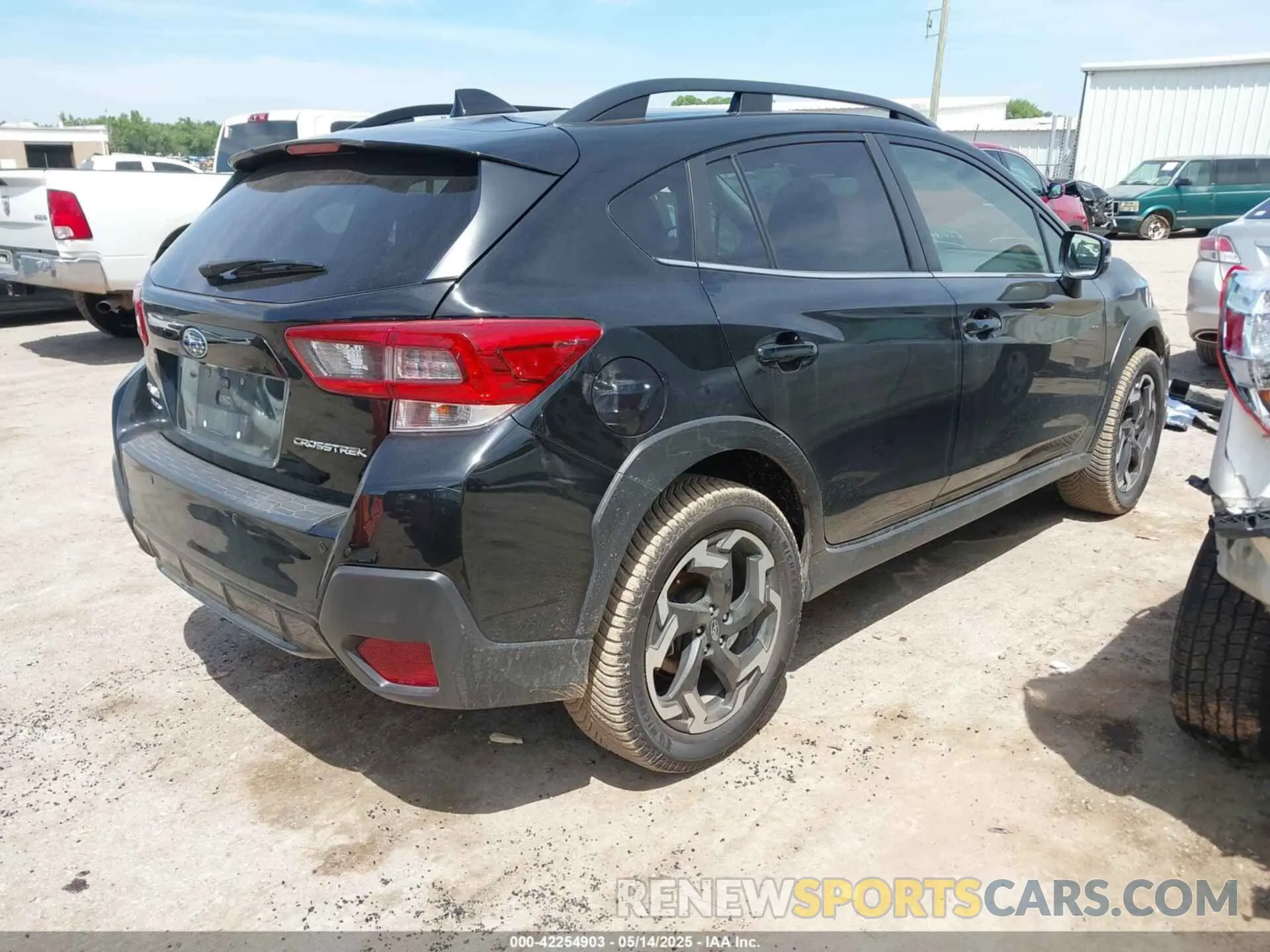 4 Фотография поврежденного автомобиля JF2GTHMC9P8331360 SUBARU CROSSTREK 2023