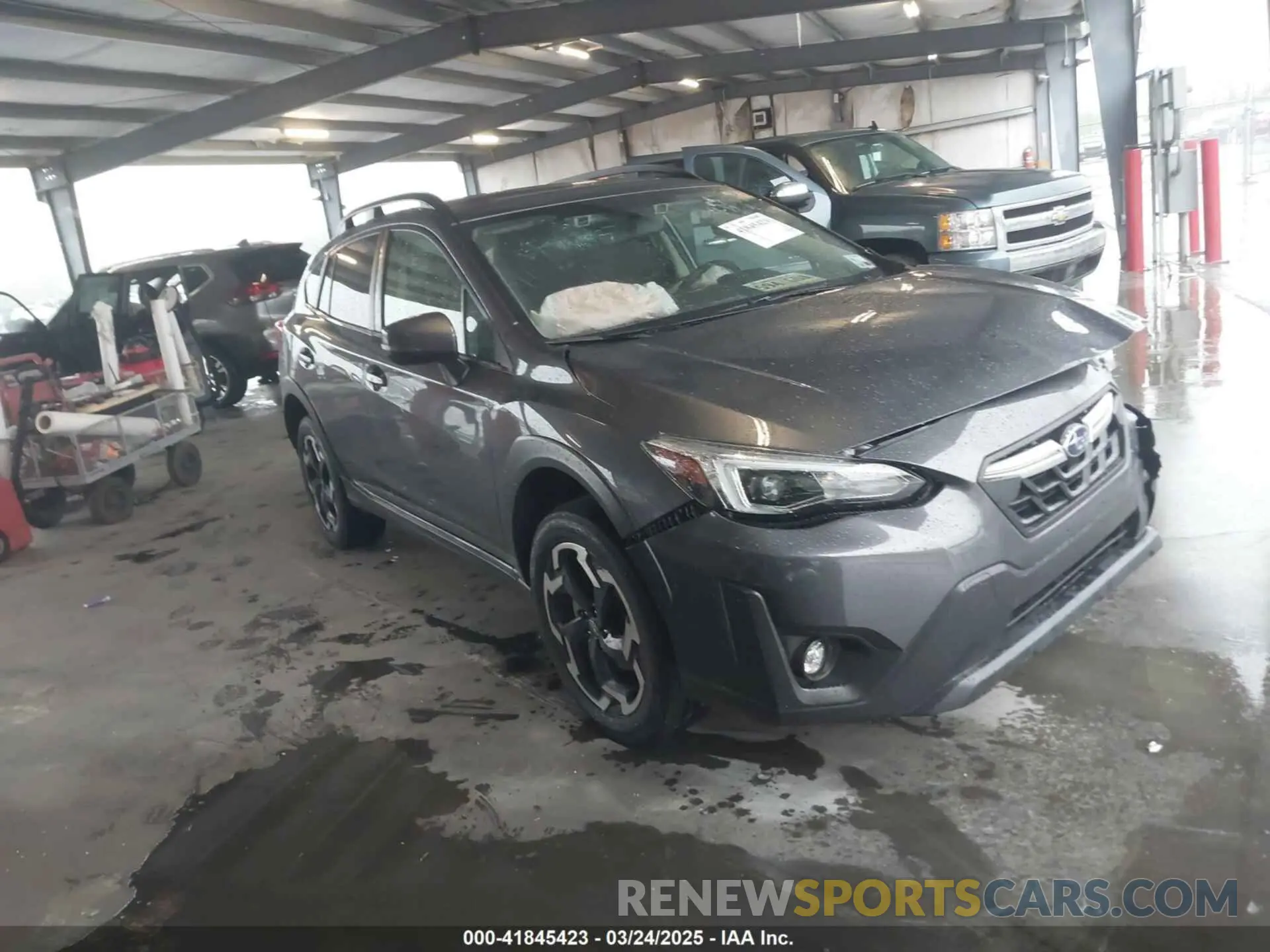1 Фотография поврежденного автомобиля JF2GTHNC8PH236478 SUBARU CROSSTREK 2023