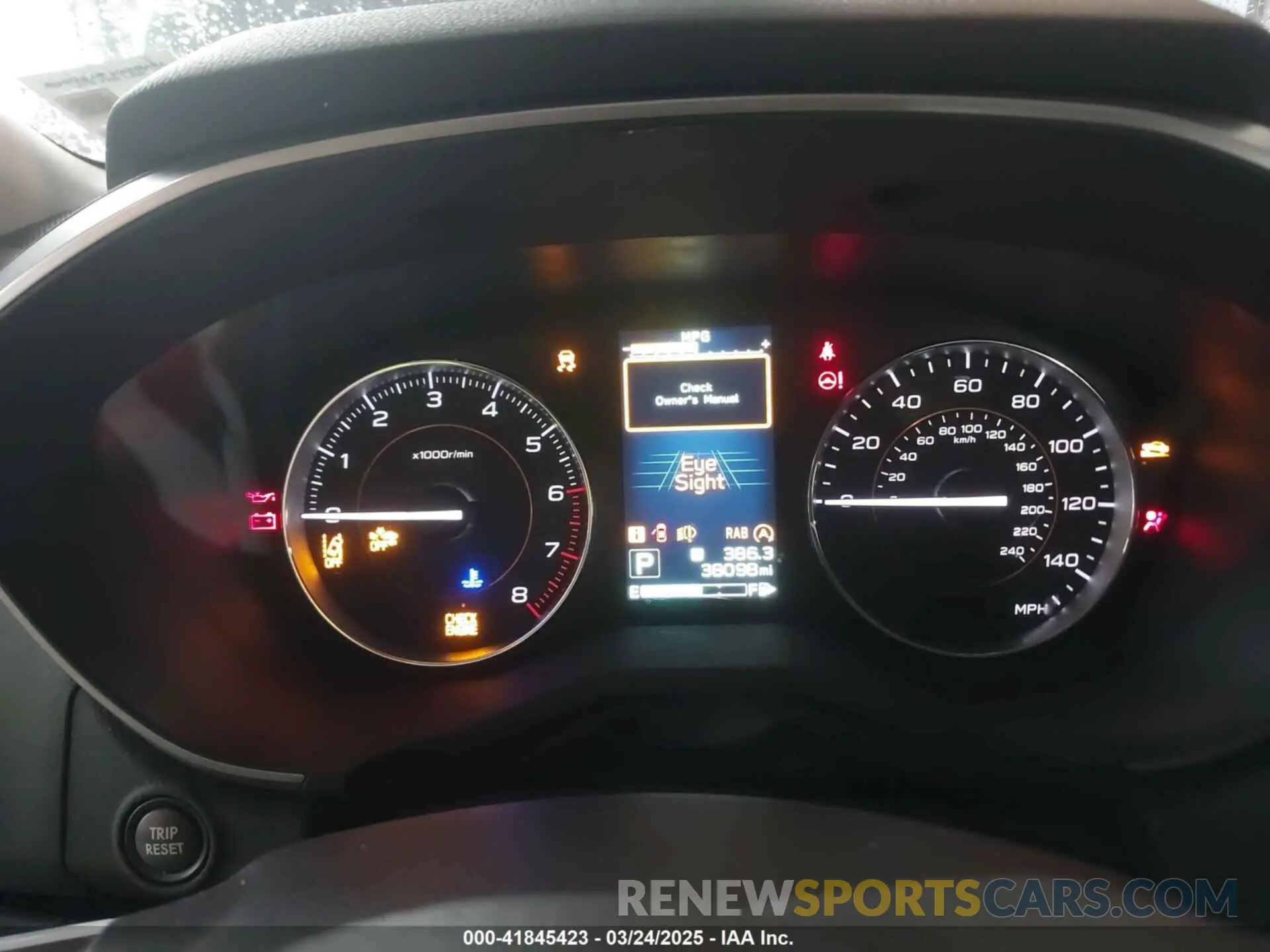 7 Фотография поврежденного автомобиля JF2GTHNC8PH236478 SUBARU CROSSTREK 2023