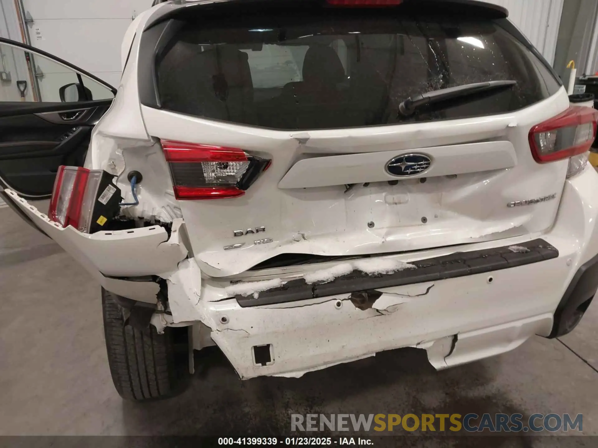 6 Фотография поврежденного автомобиля JF2GTHNC8PH282991 SUBARU CROSSTREK 2023