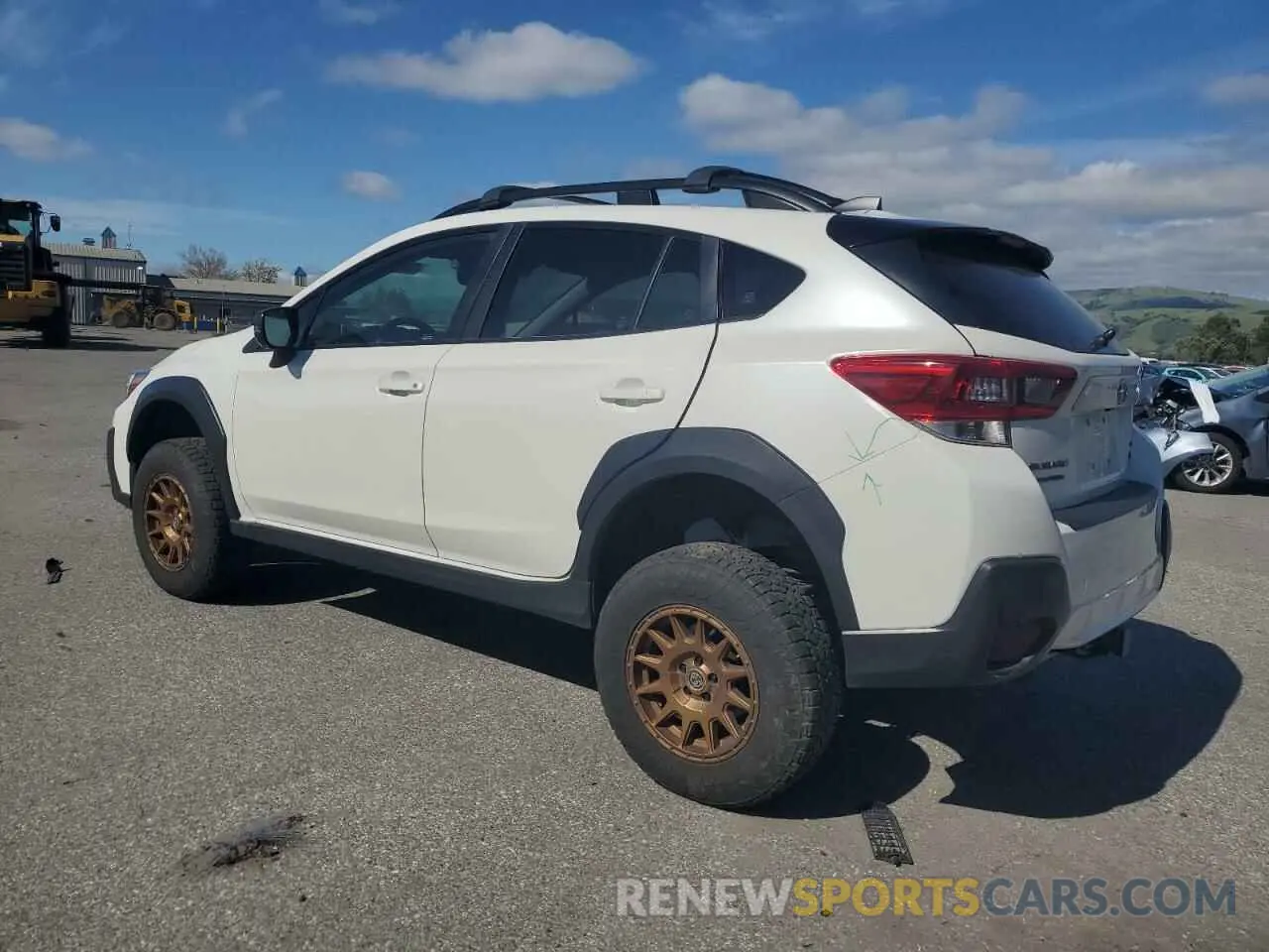 2 Фотография поврежденного автомобиля JF2GTHRC0PH224142 SUBARU CROSSTREK 2023