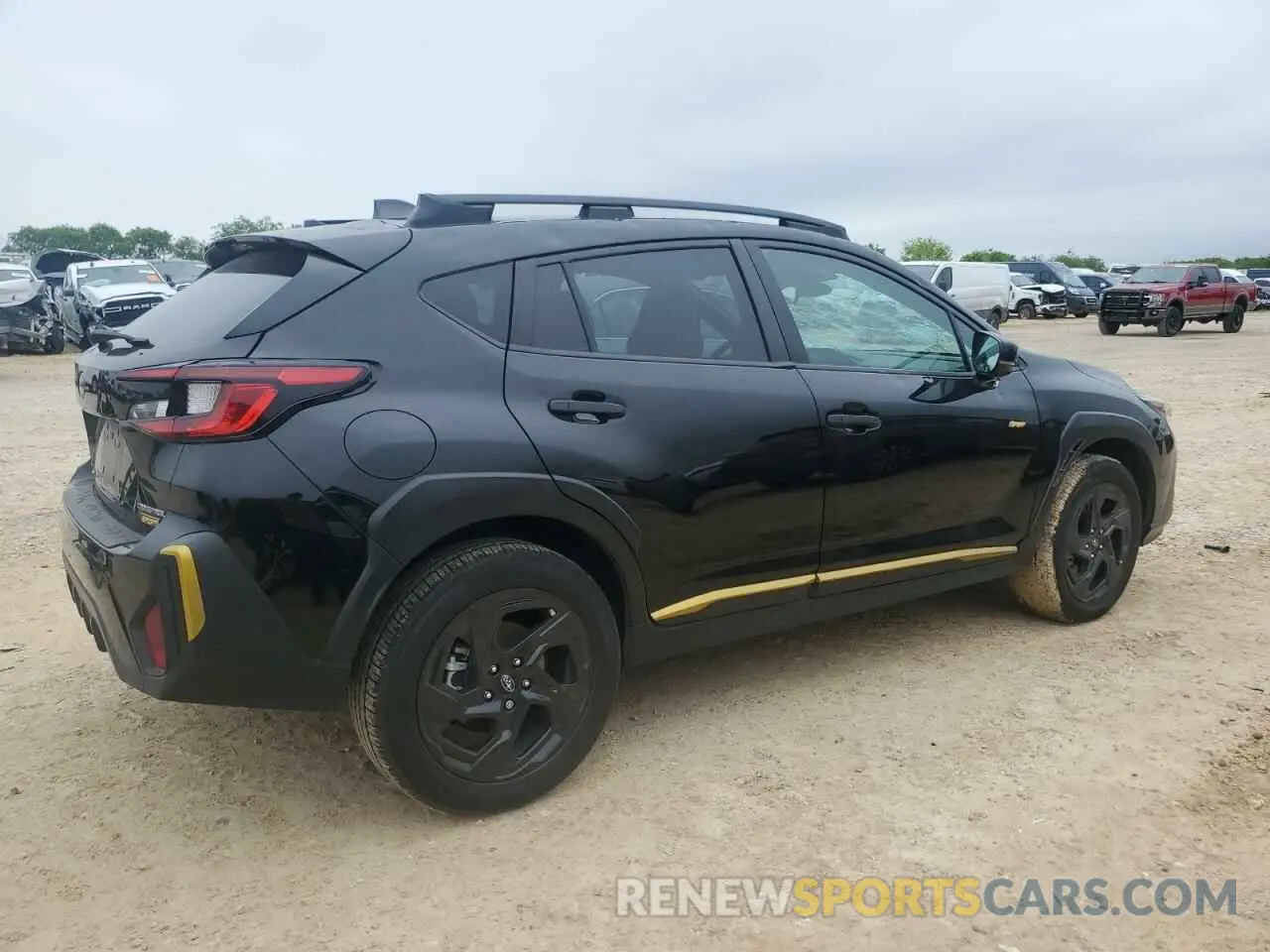 3 Фотография поврежденного автомобиля 4S4GUHF61R3789179 SUBARU CROSSTREK 2024