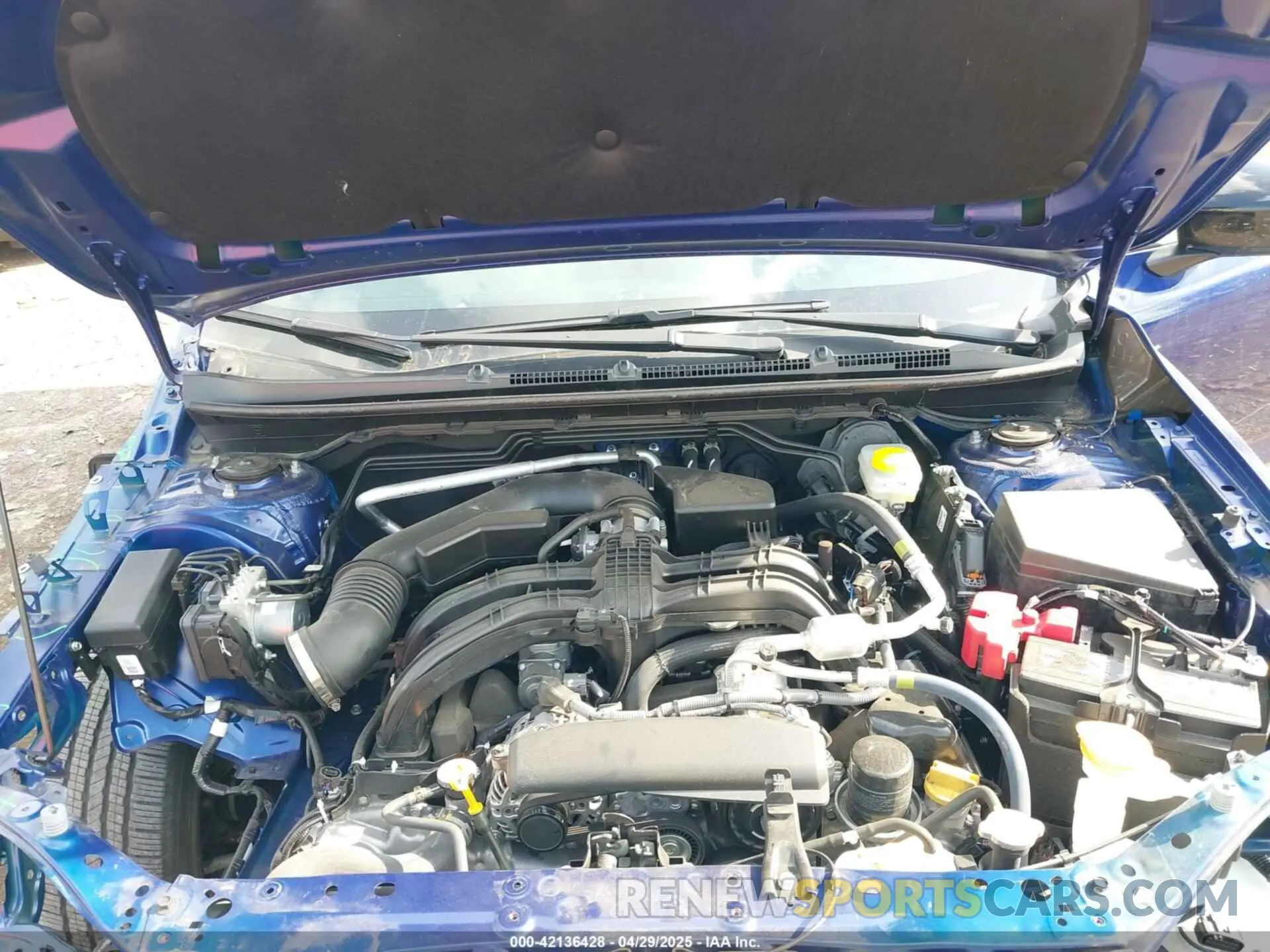 10 Фотография поврежденного автомобиля 4S4GUHF63R3801722 SUBARU CROSSTREK 2024