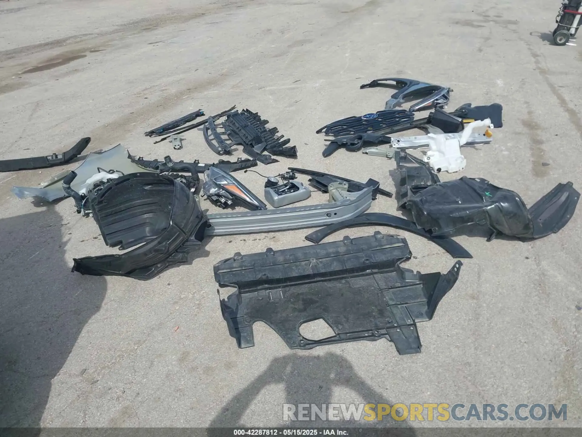 20 Фотография поврежденного автомобиля 4S4GUHF64R3763496 SUBARU CROSSTREK 2024