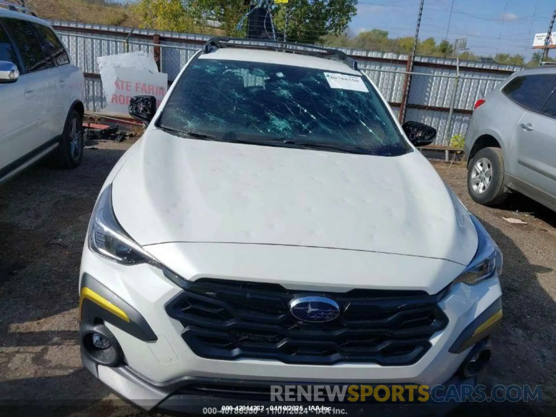 11 Фотография поврежденного автомобиля 4S4GUHF65R3808073 SUBARU CROSSTREK 2024