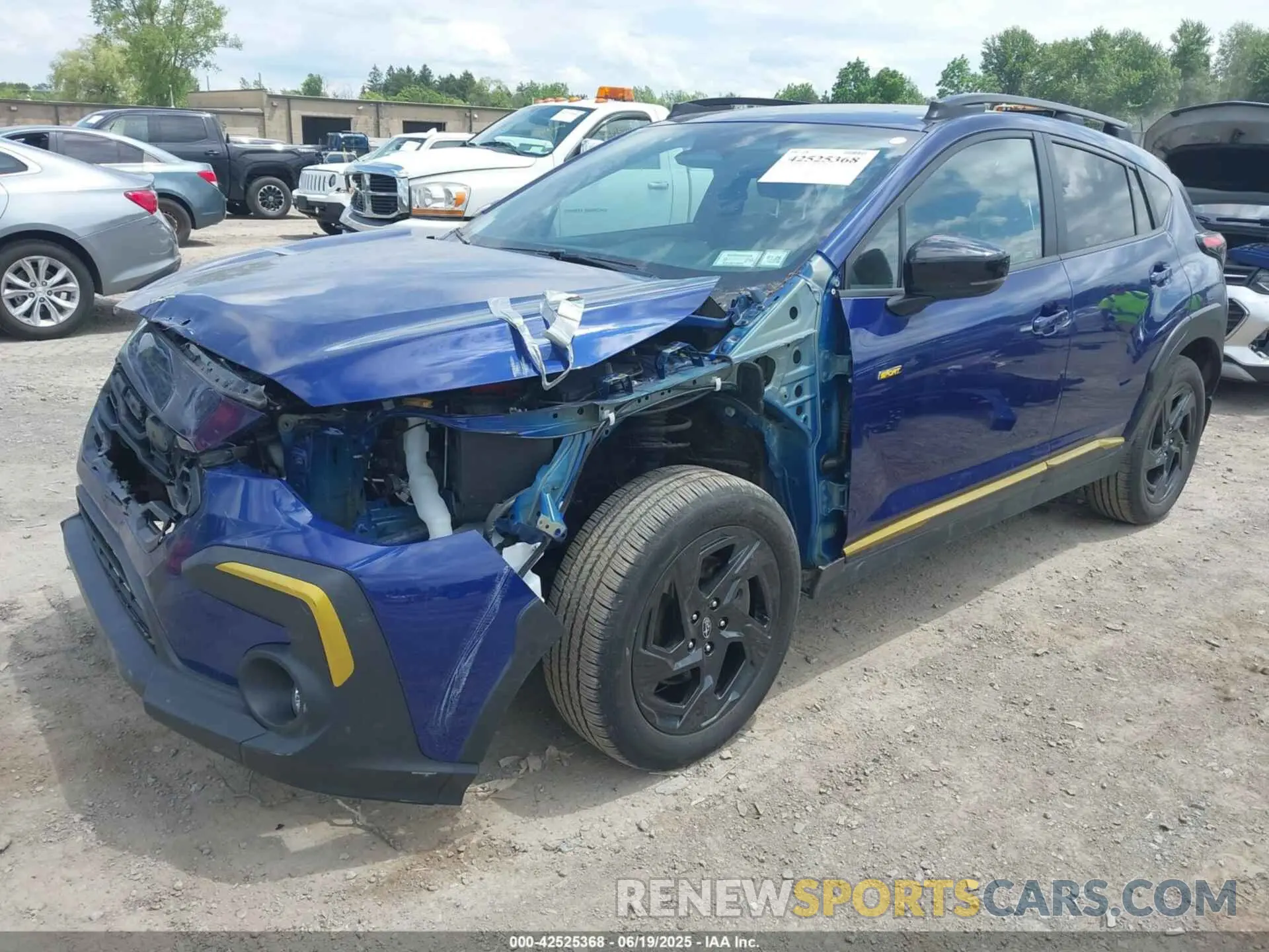 2 Photograph of a damaged car 4S4GUHF68R3753361 SUBARU CROSSTREK 2024