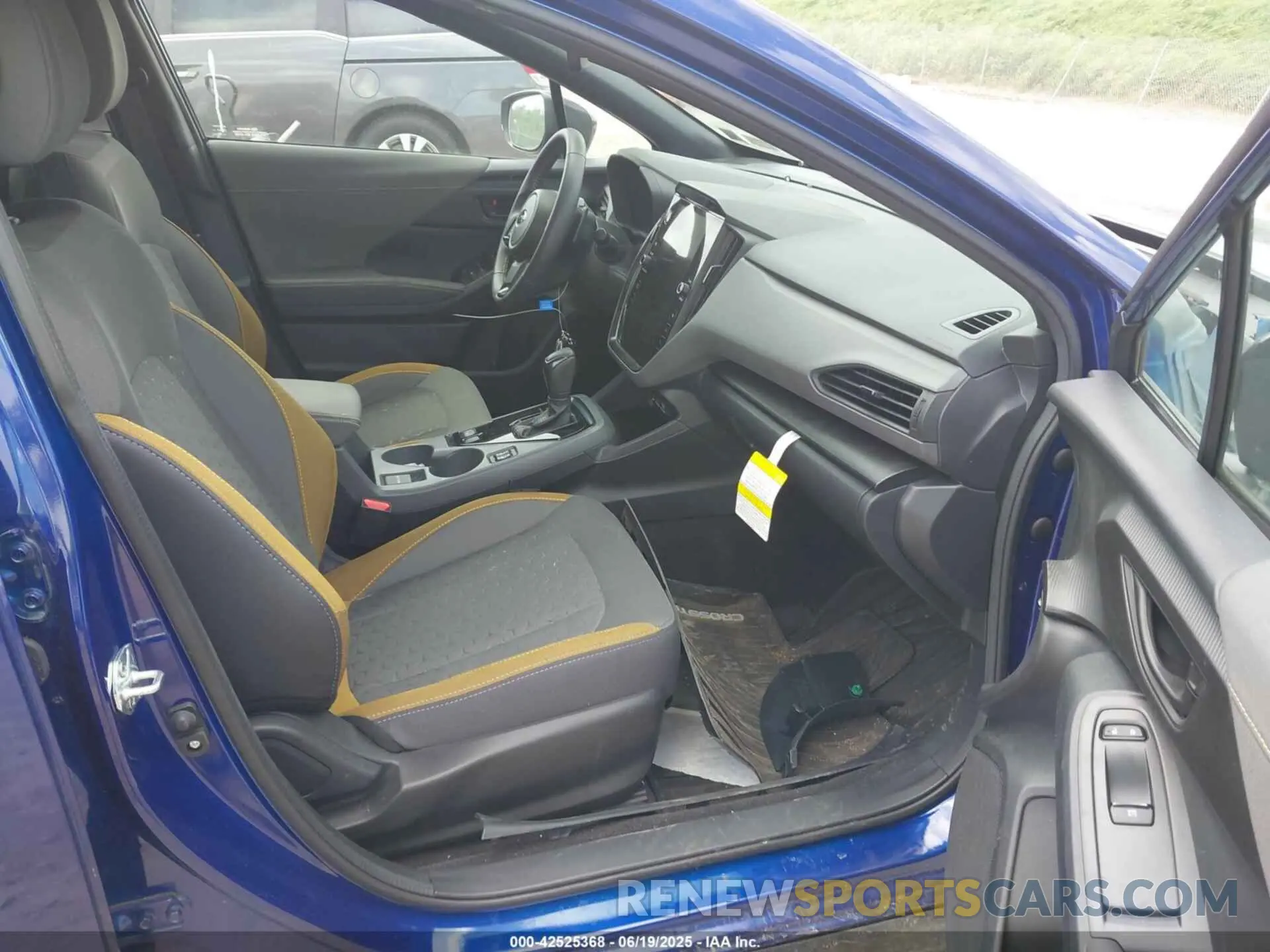 5 Photograph of a damaged car 4S4GUHF68R3753361 SUBARU CROSSTREK 2024