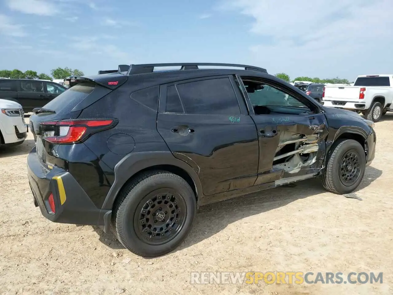 3 Photograph of a damaged car 4S4GUHF68R3776803 SUBARU CROSSTREK 2024