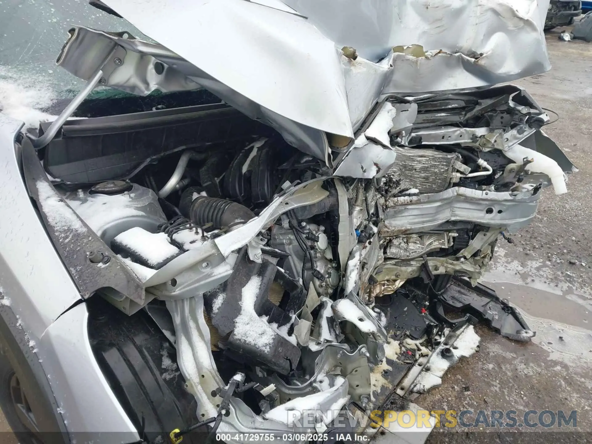 10 Photograph of a damaged car 4S4GUHF69R3731871 SUBARU CROSSTREK 2024