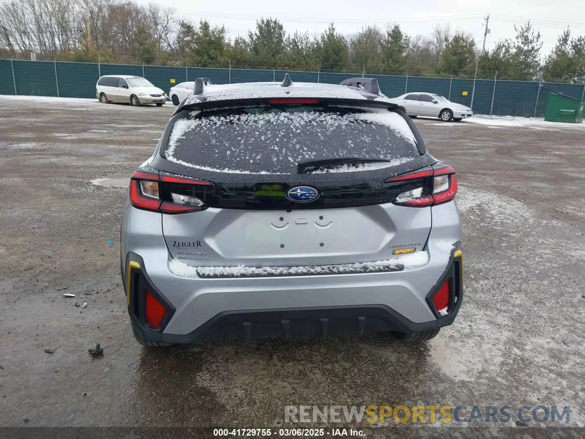 17 Photograph of a damaged car 4S4GUHF69R3731871 SUBARU CROSSTREK 2024