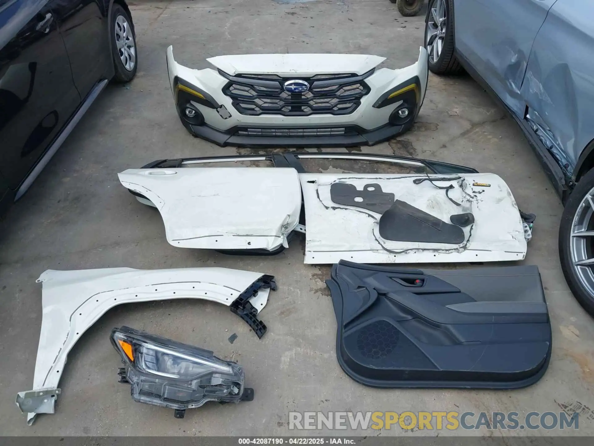 18 Фотография поврежденного автомобиля 4S4GUHF6XR3778150 SUBARU CROSSTREK 2024