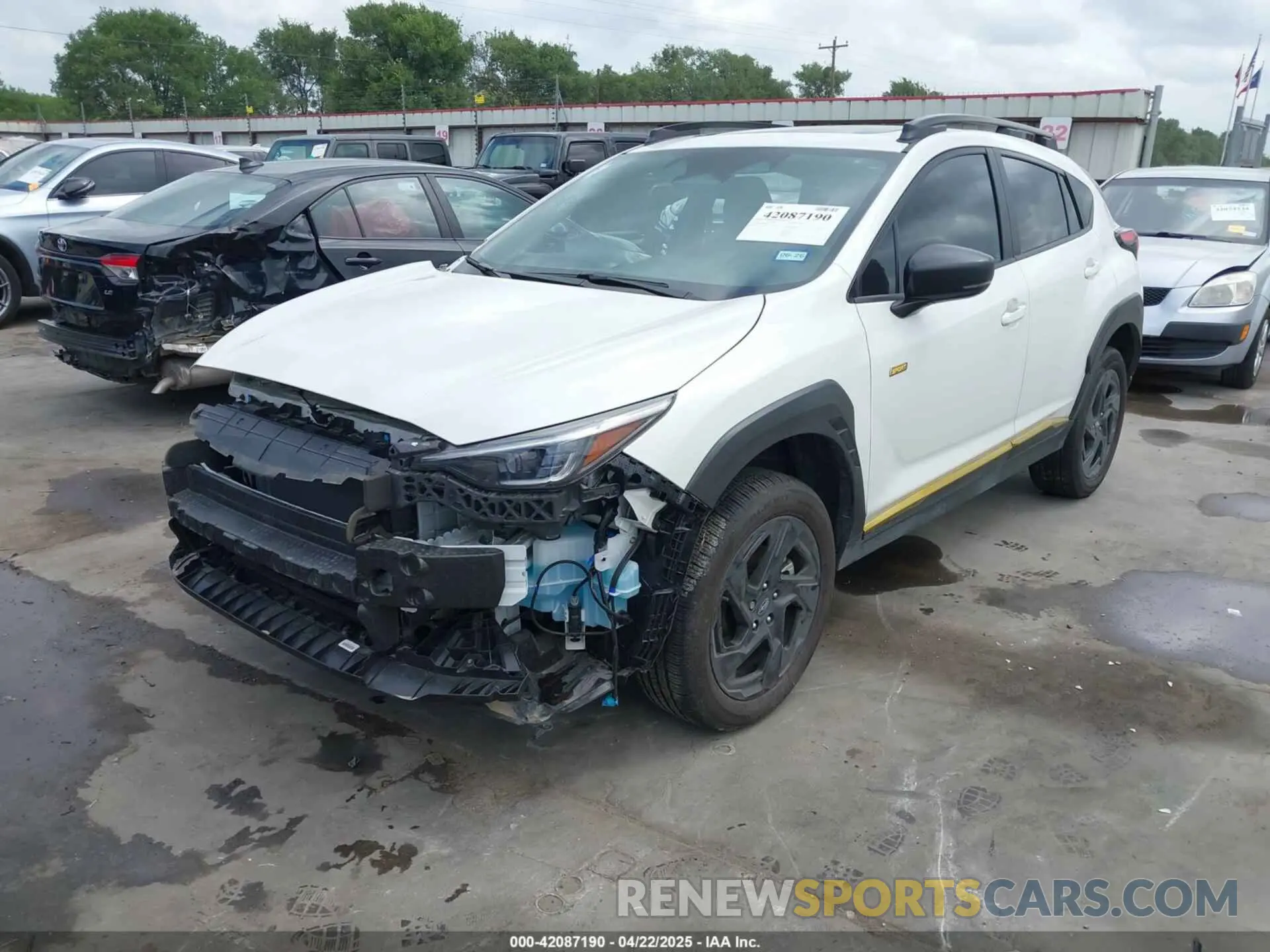 2 Фотография поврежденного автомобиля 4S4GUHF6XR3778150 SUBARU CROSSTREK 2024