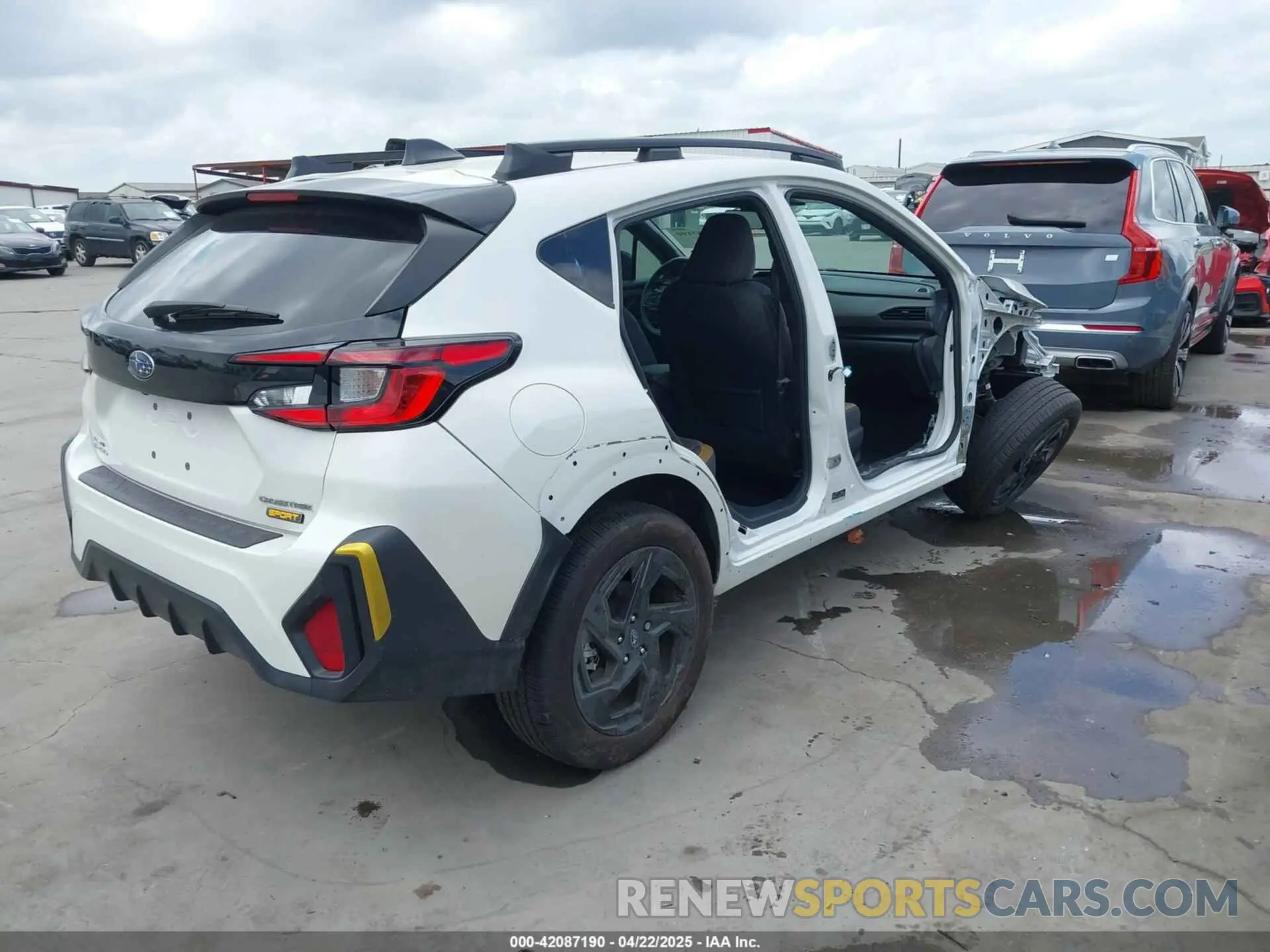 4 Фотография поврежденного автомобиля 4S4GUHF6XR3778150 SUBARU CROSSTREK 2024