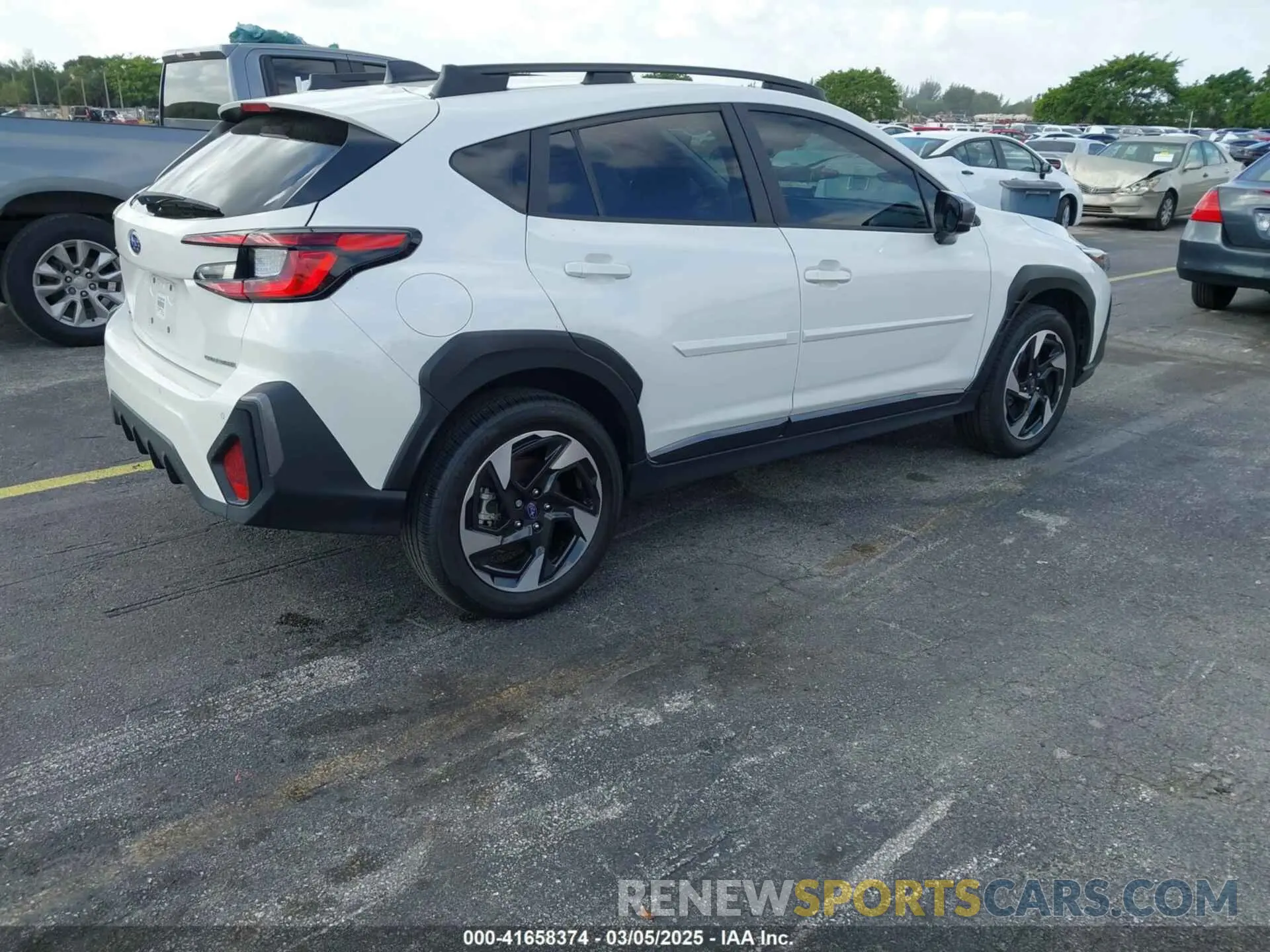 4 Фотография поврежденного автомобиля 4S4GUHM60R3819310 SUBARU CROSSTREK 2024
