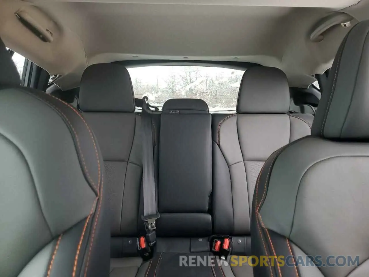 10 Фотография поврежденного автомобиля 4S4GUHM62R3742648 SUBARU CROSSTREK 2024