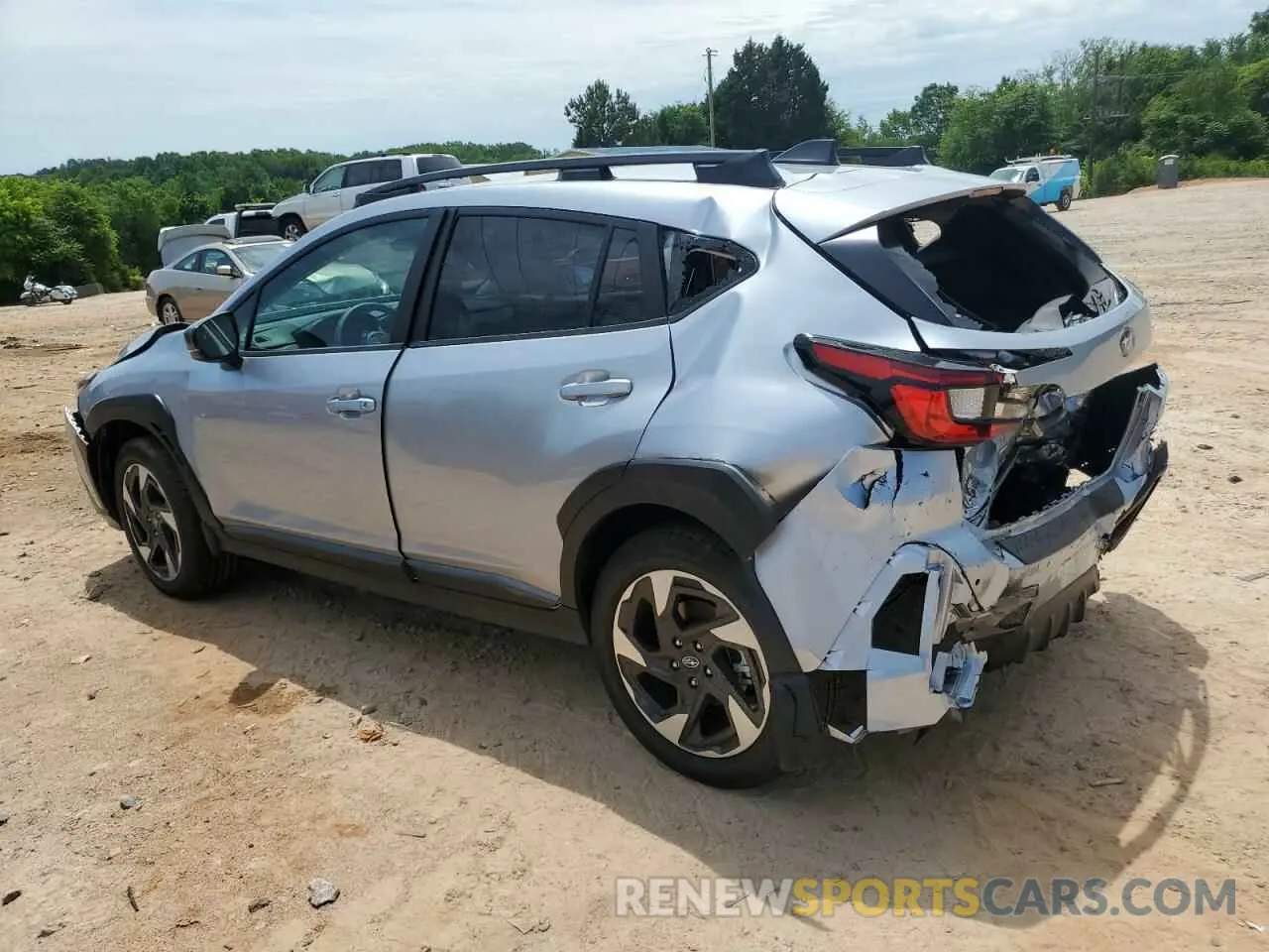 2 Фотография поврежденного автомобиля 4S4GUHM62R3828252 SUBARU CROSSTREK 2024