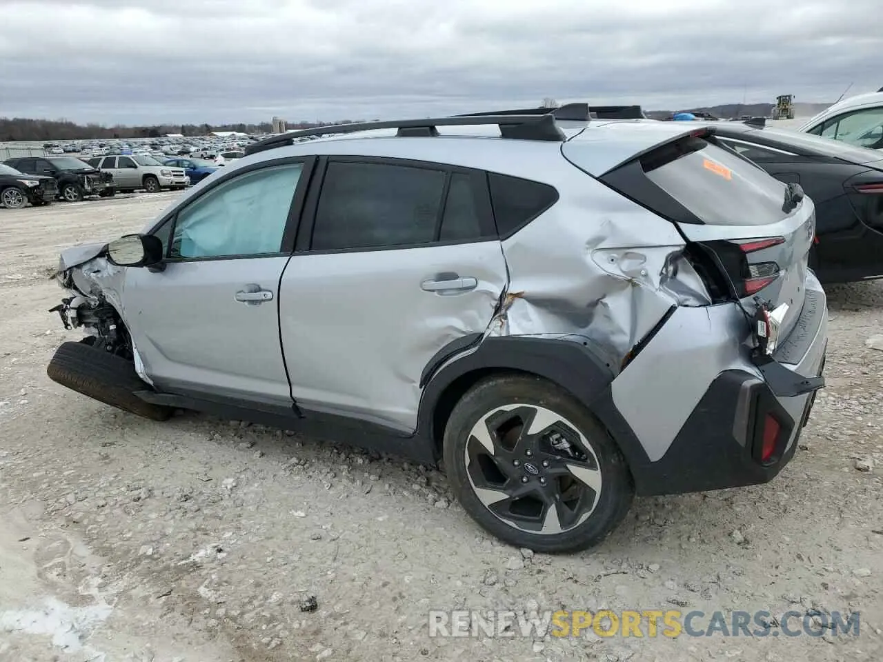 2 Photograph of a damaged car 4S4GUHM63R3835064 SUBARU CROSSTREK 2024