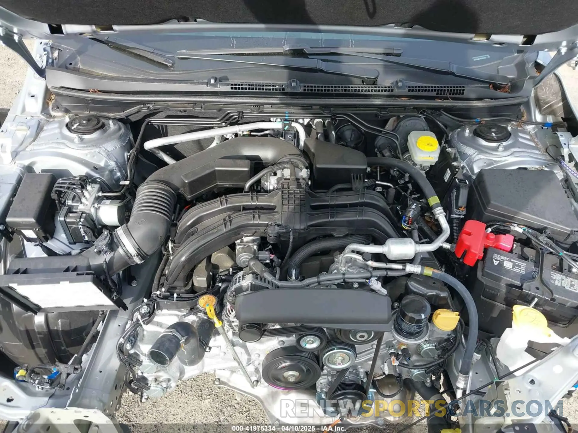 10 Фотография поврежденного автомобиля 4S4GUHM67R3822463 SUBARU CROSSTREK 2024