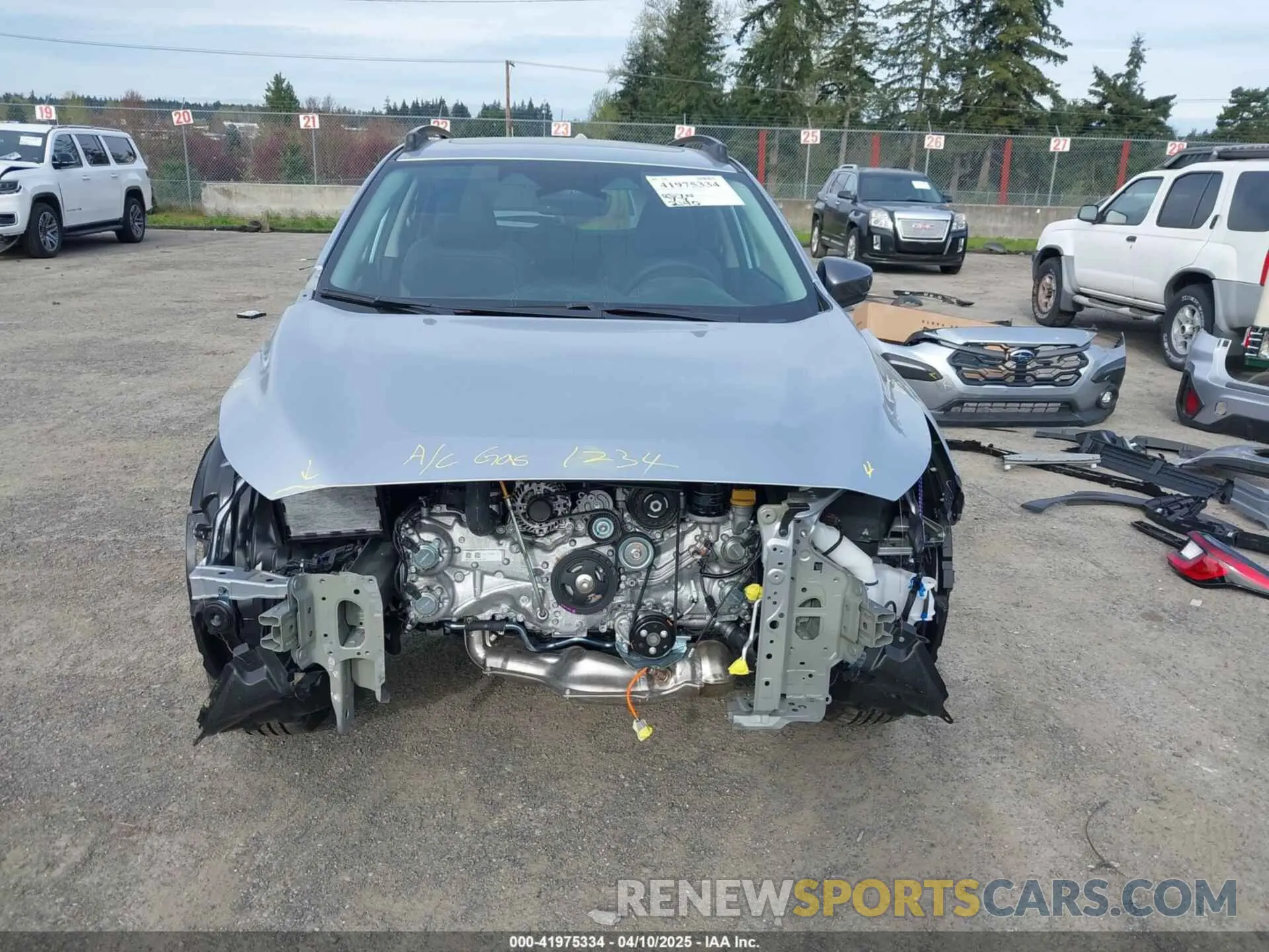 13 Фотография поврежденного автомобиля 4S4GUHM67R3822463 SUBARU CROSSTREK 2024