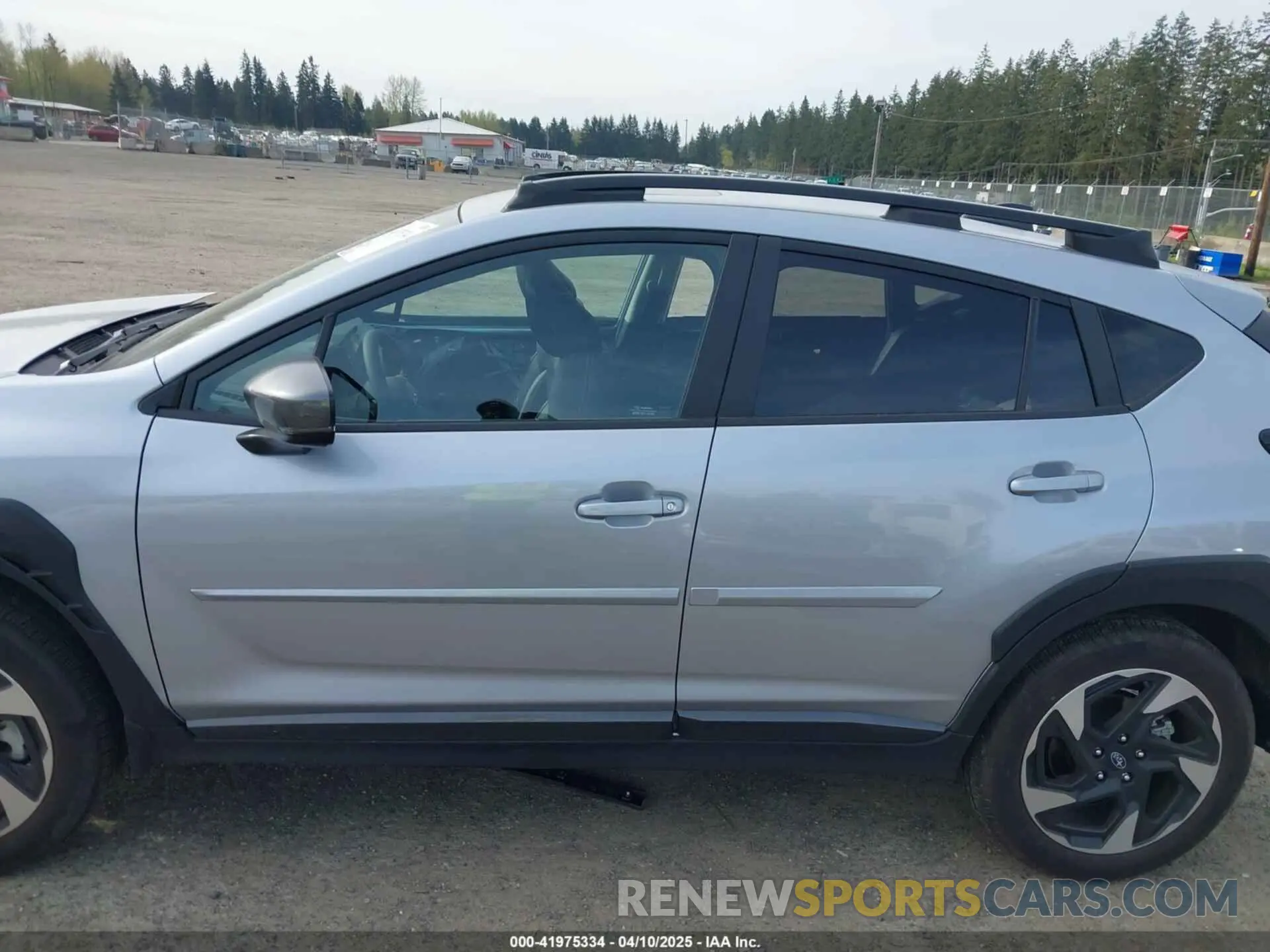 15 Фотография поврежденного автомобиля 4S4GUHM67R3822463 SUBARU CROSSTREK 2024