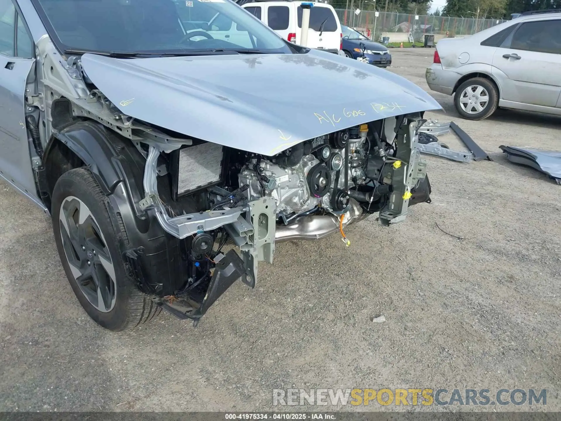6 Фотография поврежденного автомобиля 4S4GUHM67R3822463 SUBARU CROSSTREK 2024