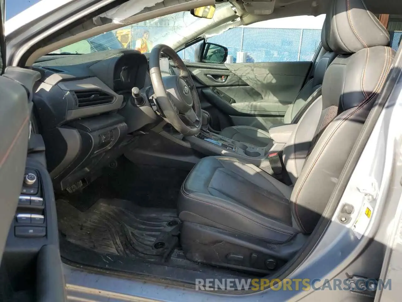7 Фотография поврежденного автомобиля 4S4GUHM69R3712224 SUBARU CROSSTREK 2024