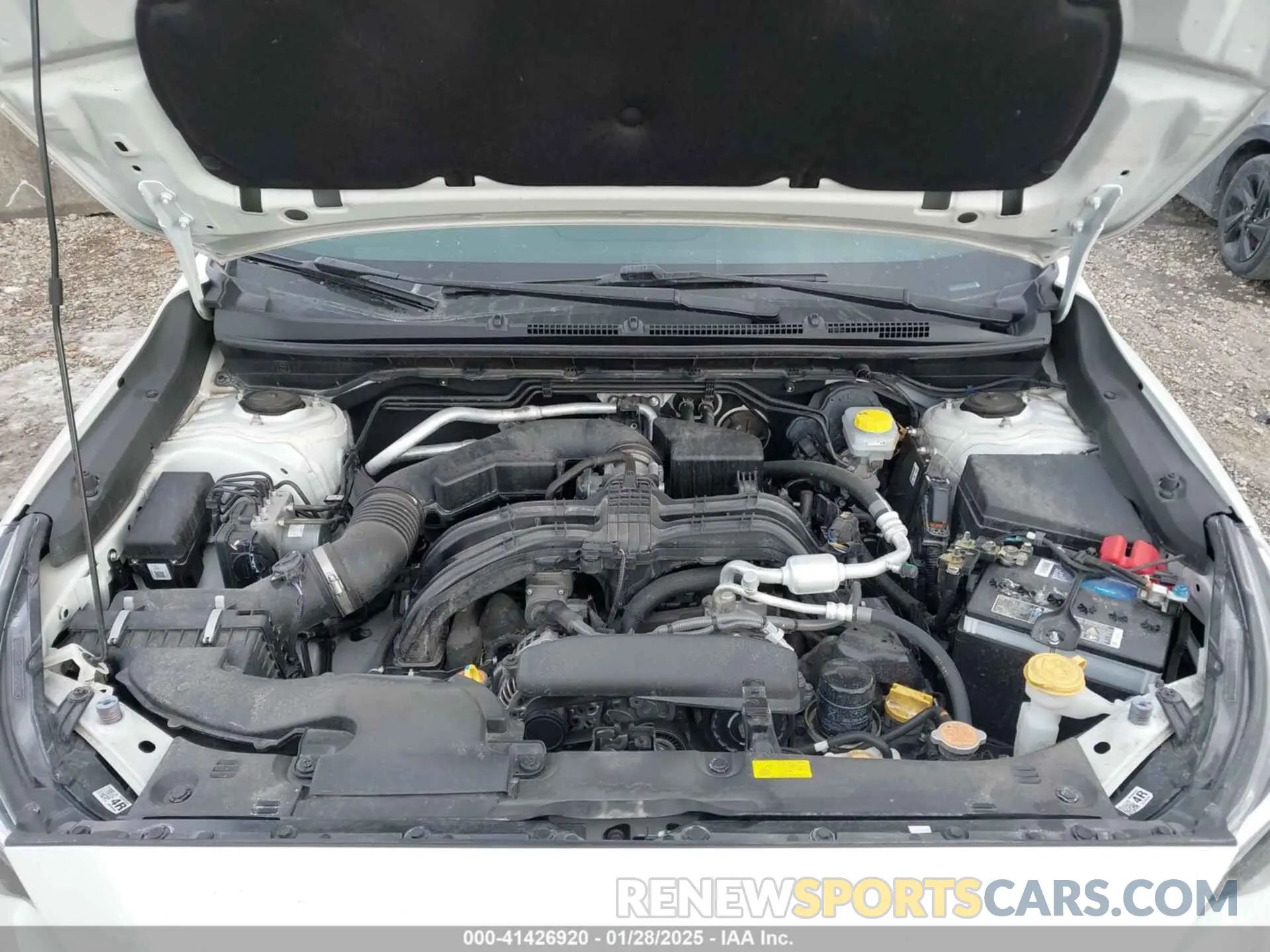 10 Photograph of a damaged car 4S4GUHT63R3736164 SUBARU CROSSTREK 2024