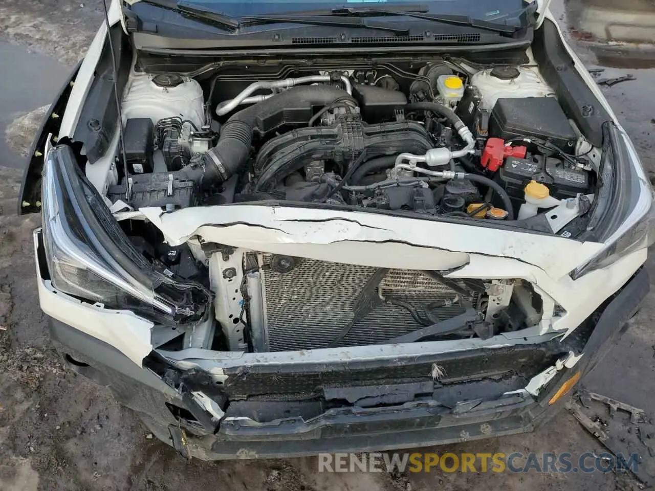 12 Фотография поврежденного автомобиля 4S4GUHT63R3795229 SUBARU CROSSTREK 2024