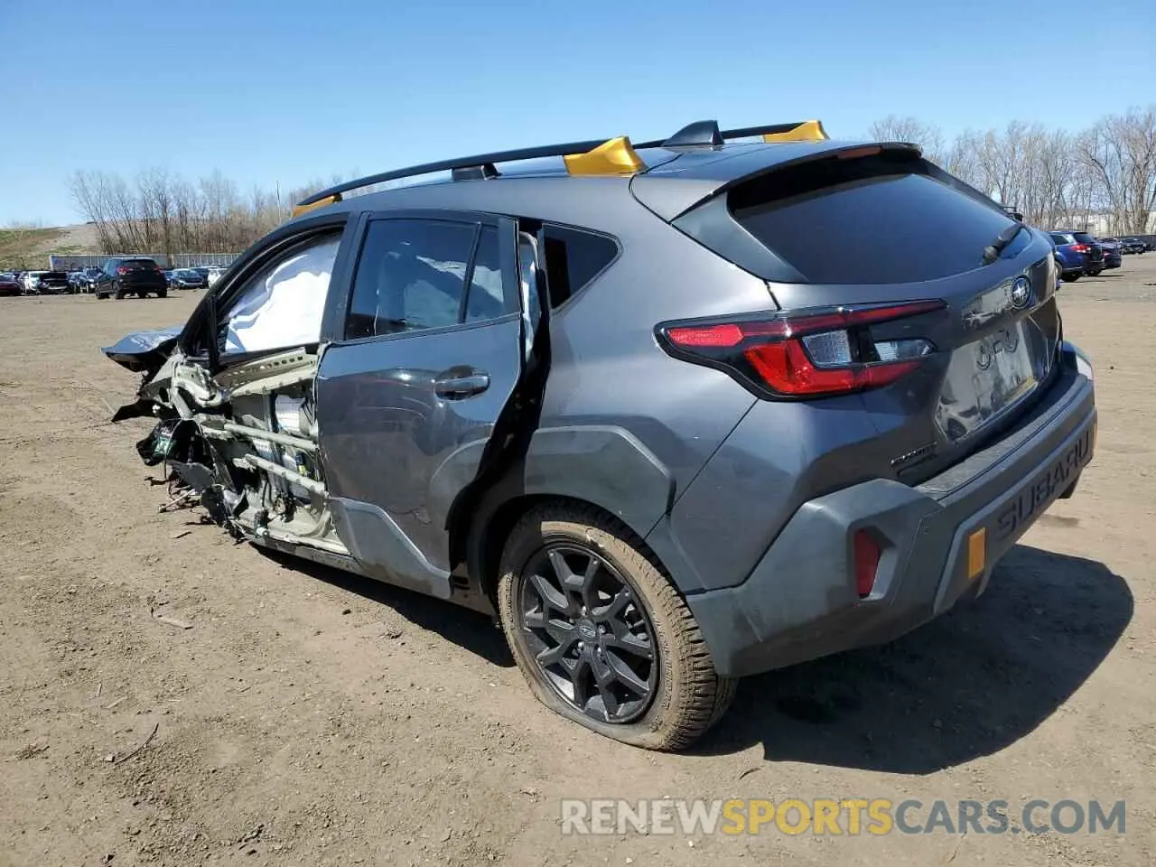 2 Фотография поврежденного автомобиля 4S4GUHT64R3732141 SUBARU CROSSTREK 2024