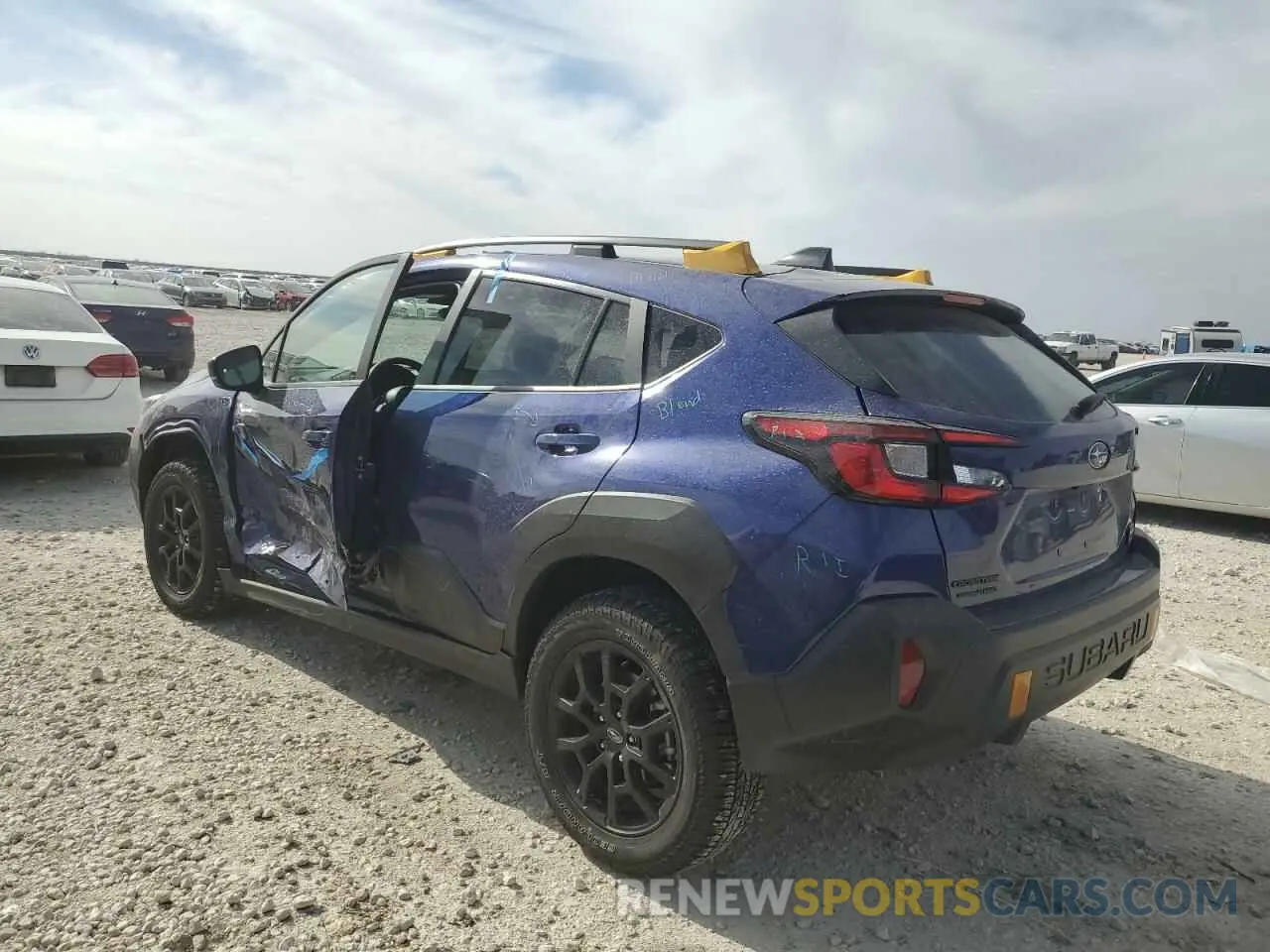 2 Photograph of a damaged car 4S4GUHU62R3841891 SUBARU CROSSTREK 2024