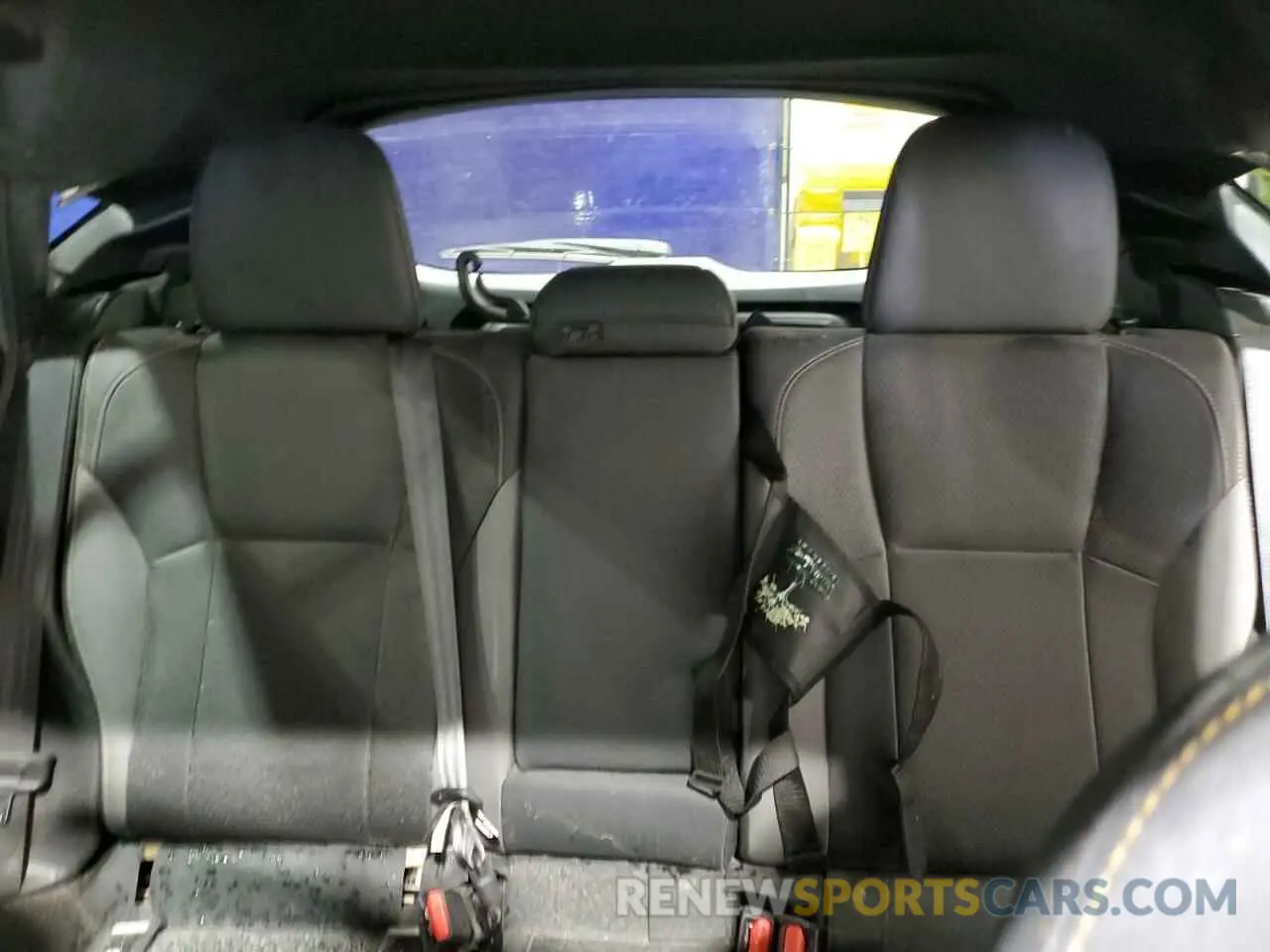 10 Photograph of a damaged car 4S4GUHU63R3748345 SUBARU CROSSTREK 2024