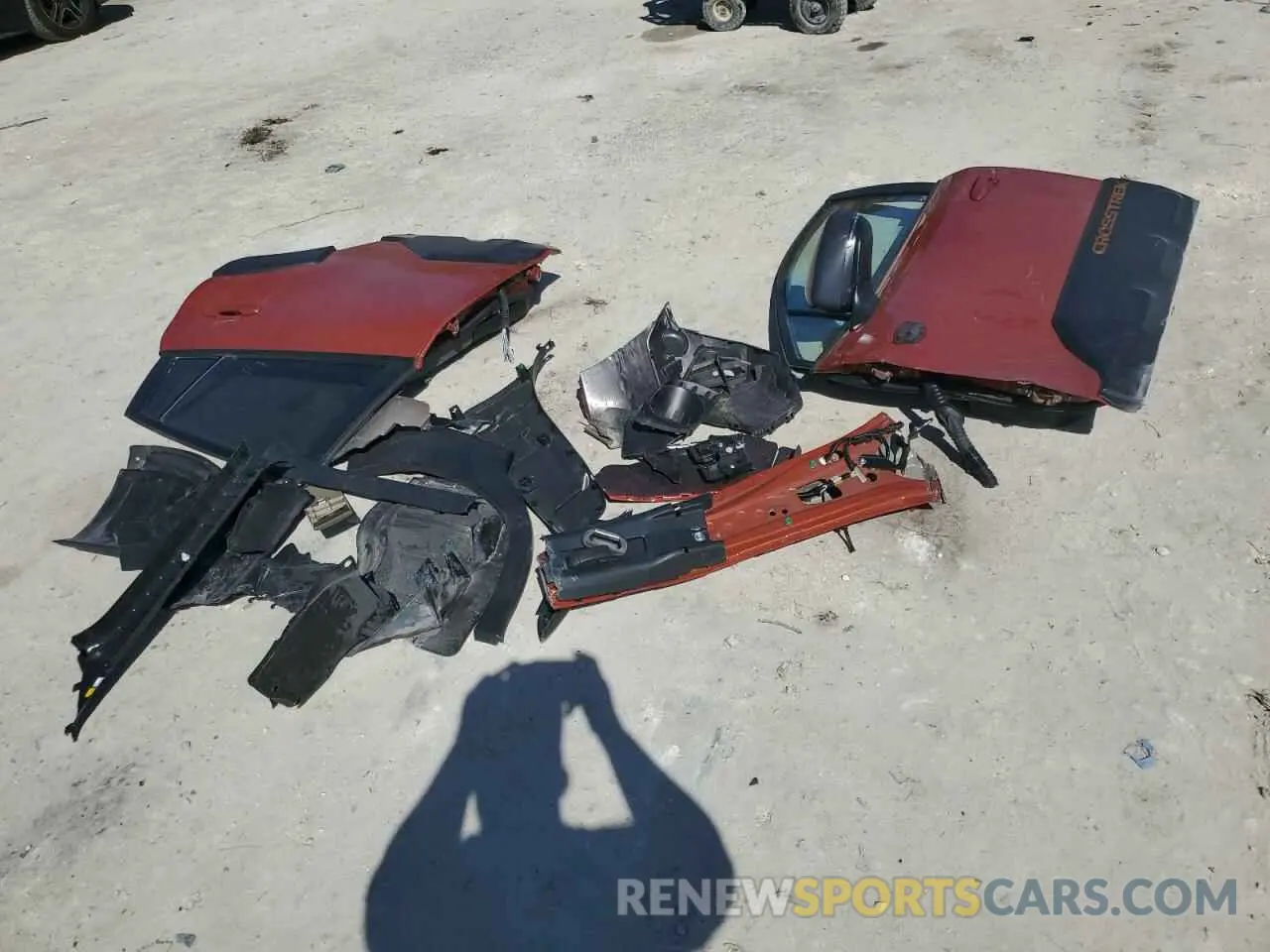 14 Photograph of a damaged car 4S4GUHU67R3790808 SUBARU CROSSTREK 2024