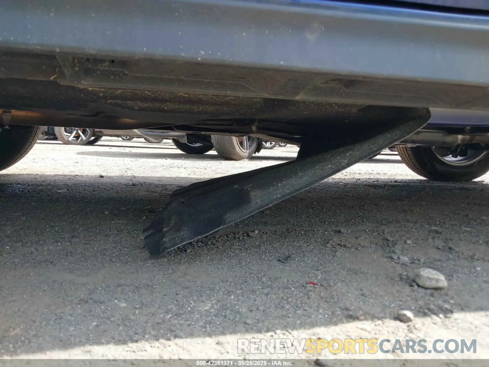 19 Photograph of a damaged car JF2GUABC0R8908495 SUBARU CROSSTREK 2024
