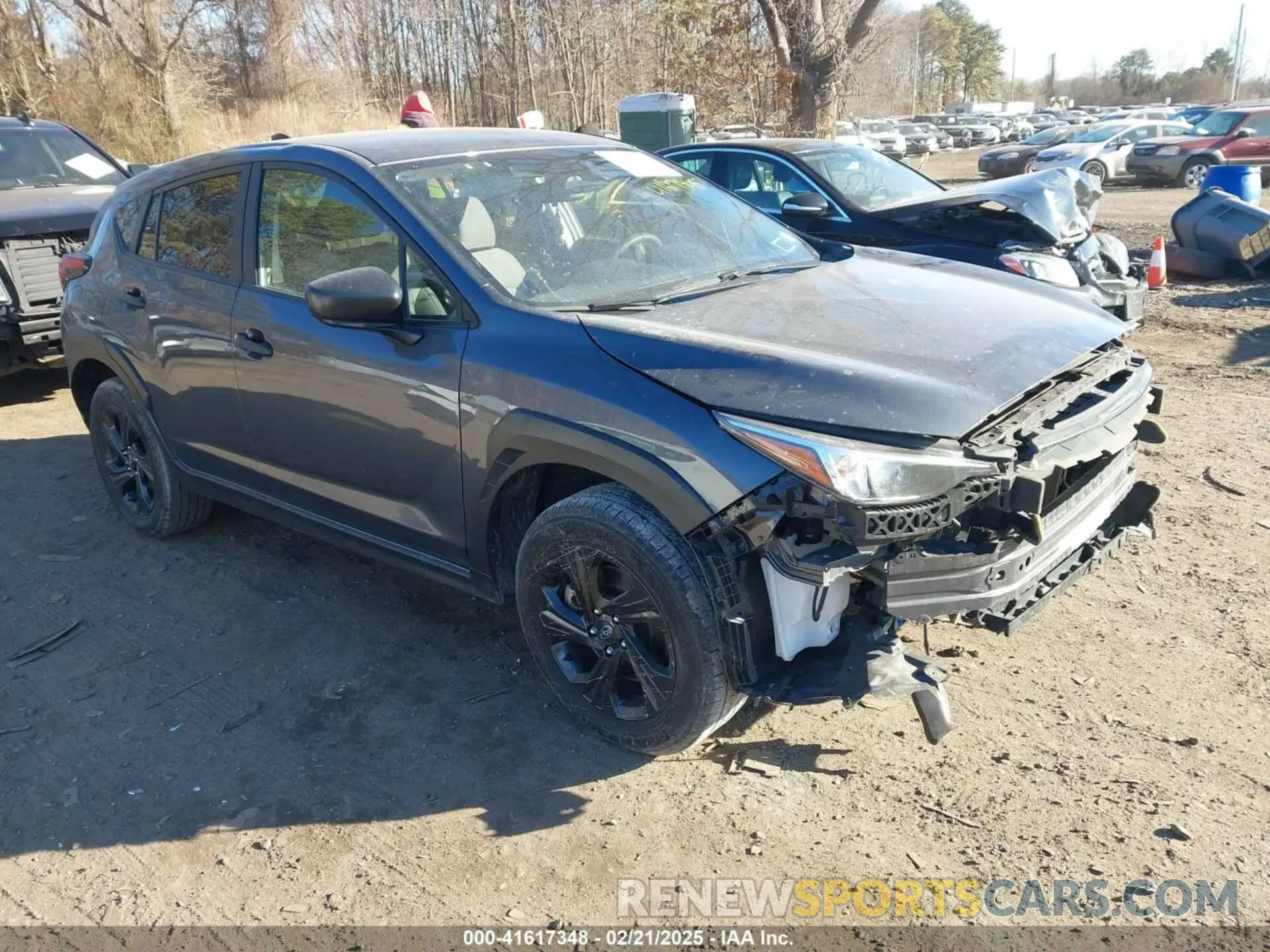 1 Фотография поврежденного автомобиля JF2GUABC1R8255790 SUBARU CROSSTREK 2024