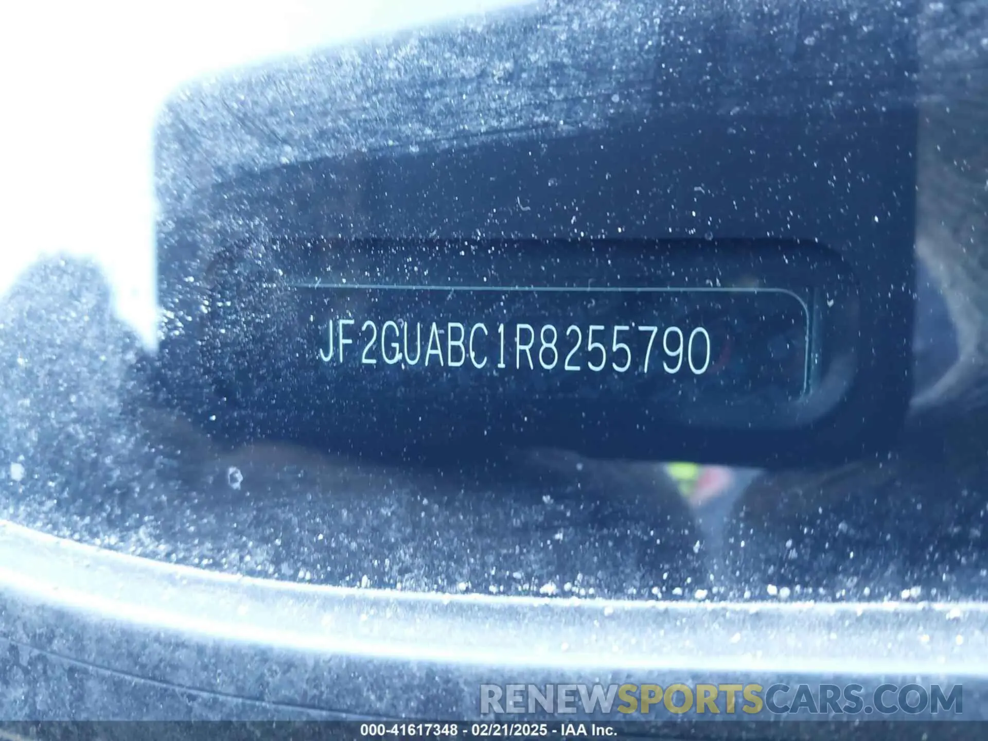 17 Фотография поврежденного автомобиля JF2GUABC1R8255790 SUBARU CROSSTREK 2024